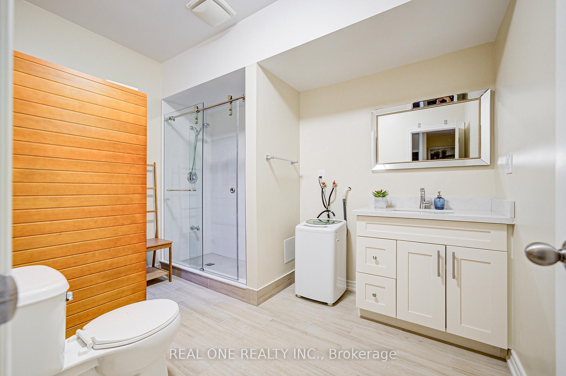 Photo 43 of 112 Sutherland Crescent, Hamilton, Meadowlands — HOMEH