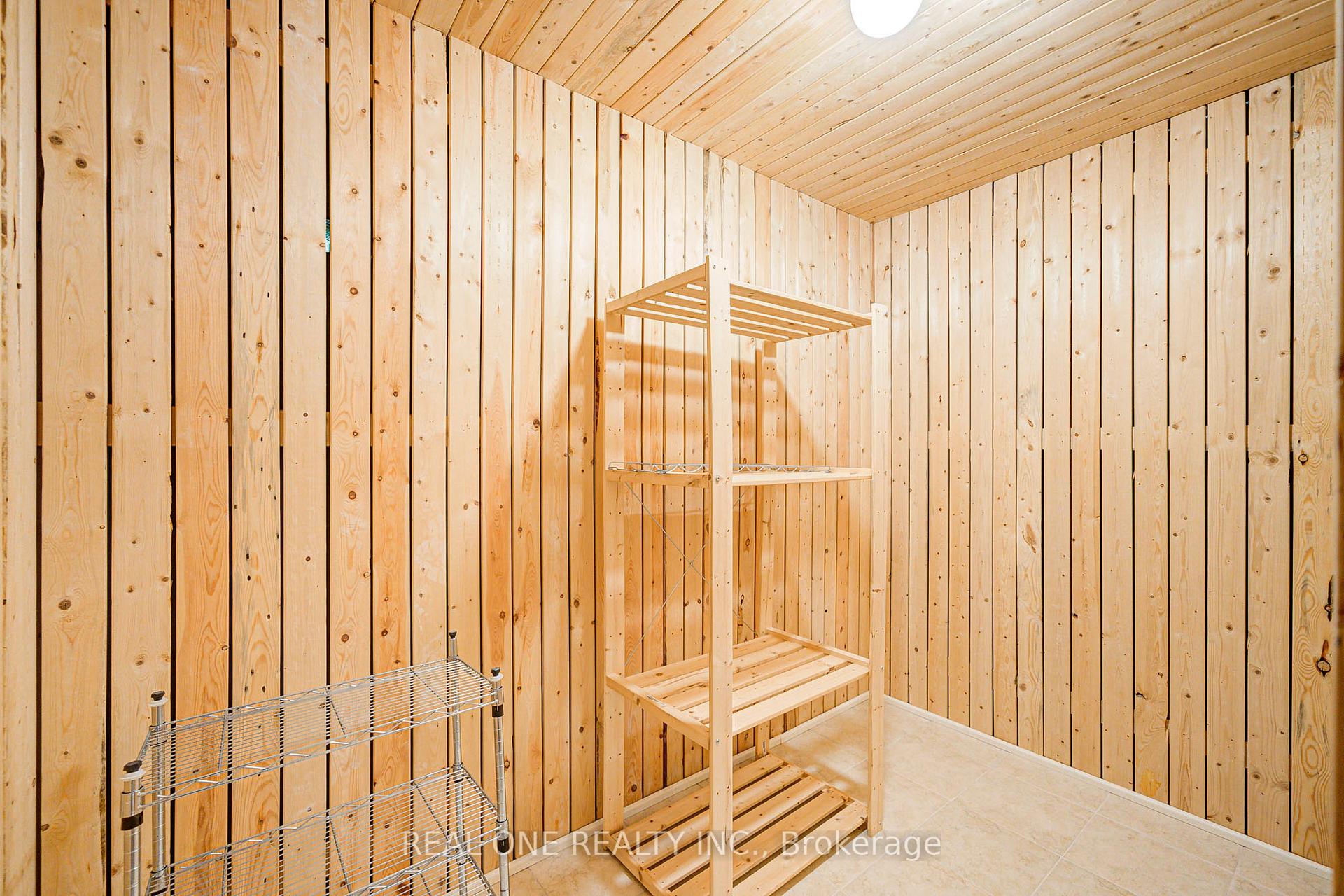 Photo 45 of 112 Sutherland Crescent, Hamilton, Meadowlands — HOMEH