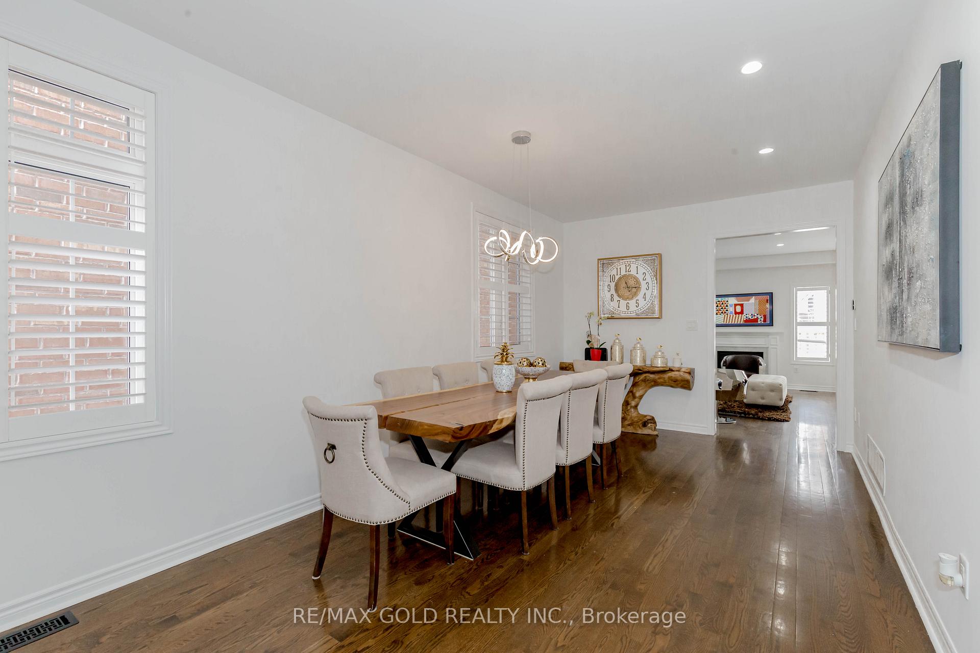 Photo 4 of 81 Moderna Drive, Vaughan, Vellore Village — HOMEH