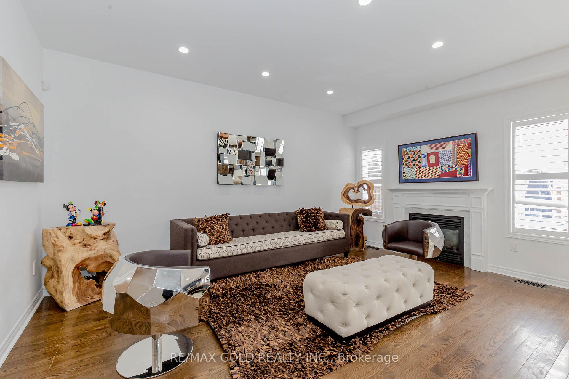 Photo 7 of 81 Moderna Drive, Vaughan, Vellore Village — HOMEH