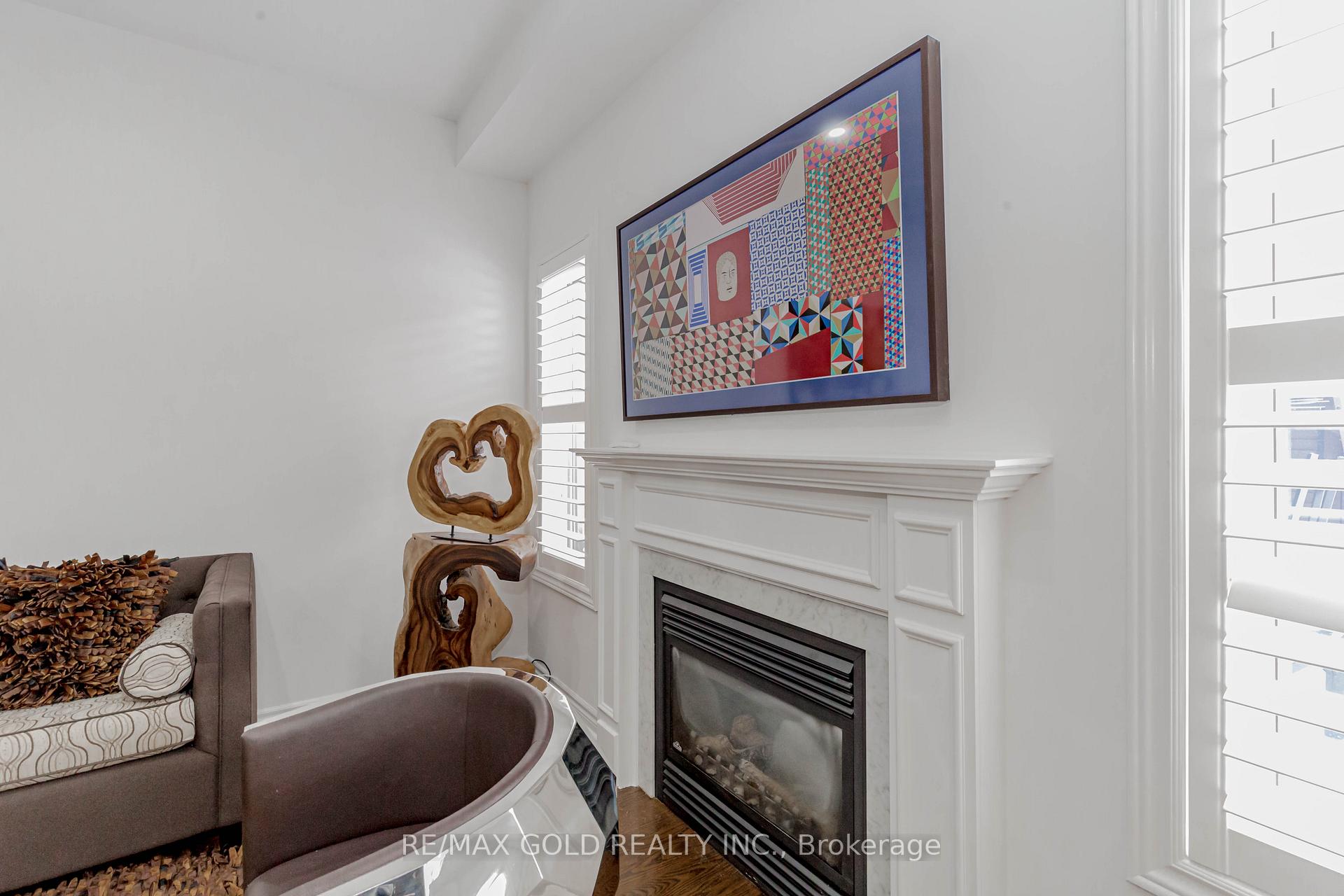Photo 11 of 81 Moderna Drive, Vaughan, Vellore Village — HOMEH