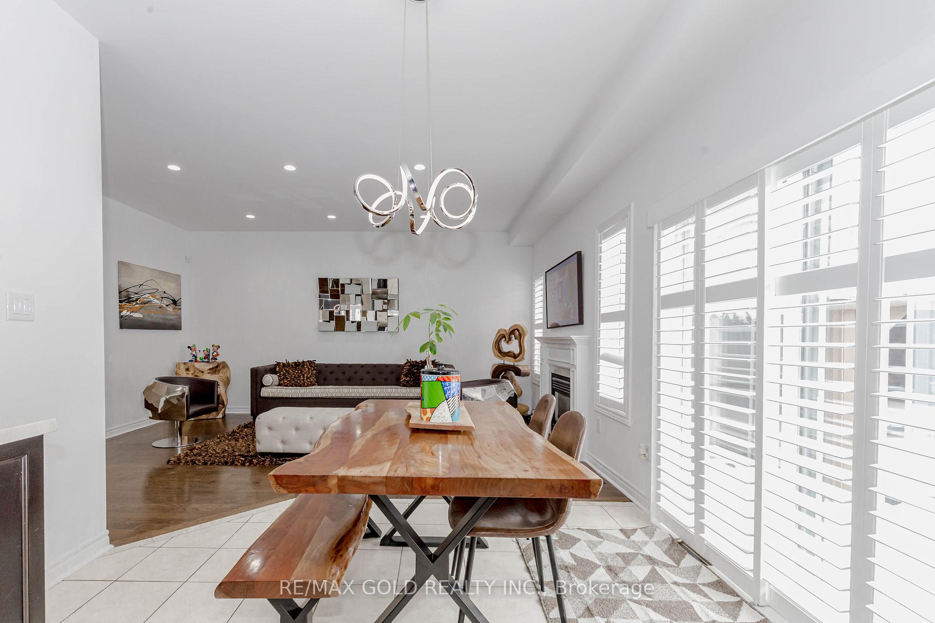 Photo 13 of 81 Moderna Drive, Vaughan, Vellore Village — HOMEH