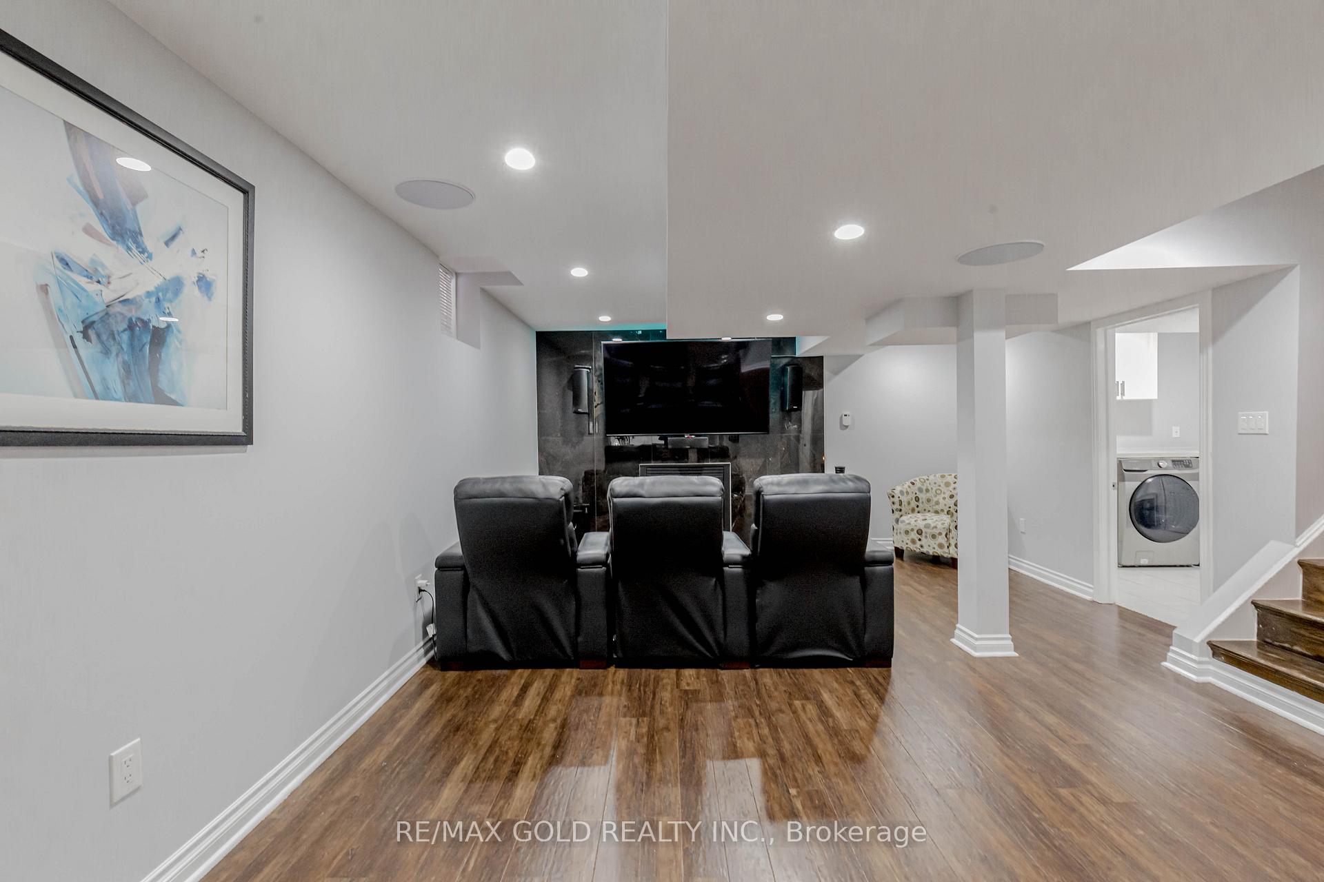 Photo 25 of 81 Moderna Drive, Vaughan, Vellore Village — HOMEH