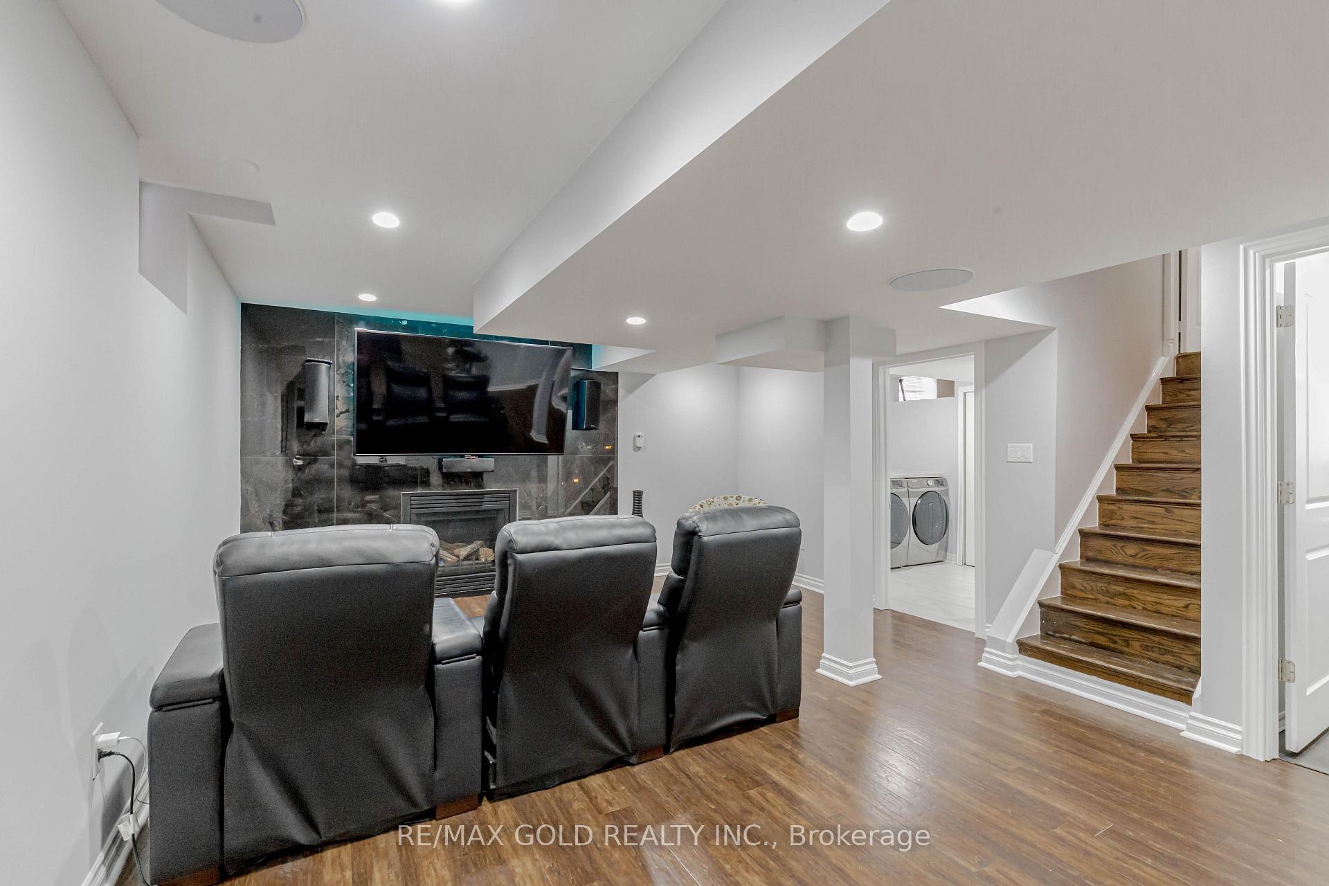 Photo 26 of 81 Moderna Drive, Vaughan, Vellore Village — HOMEH
