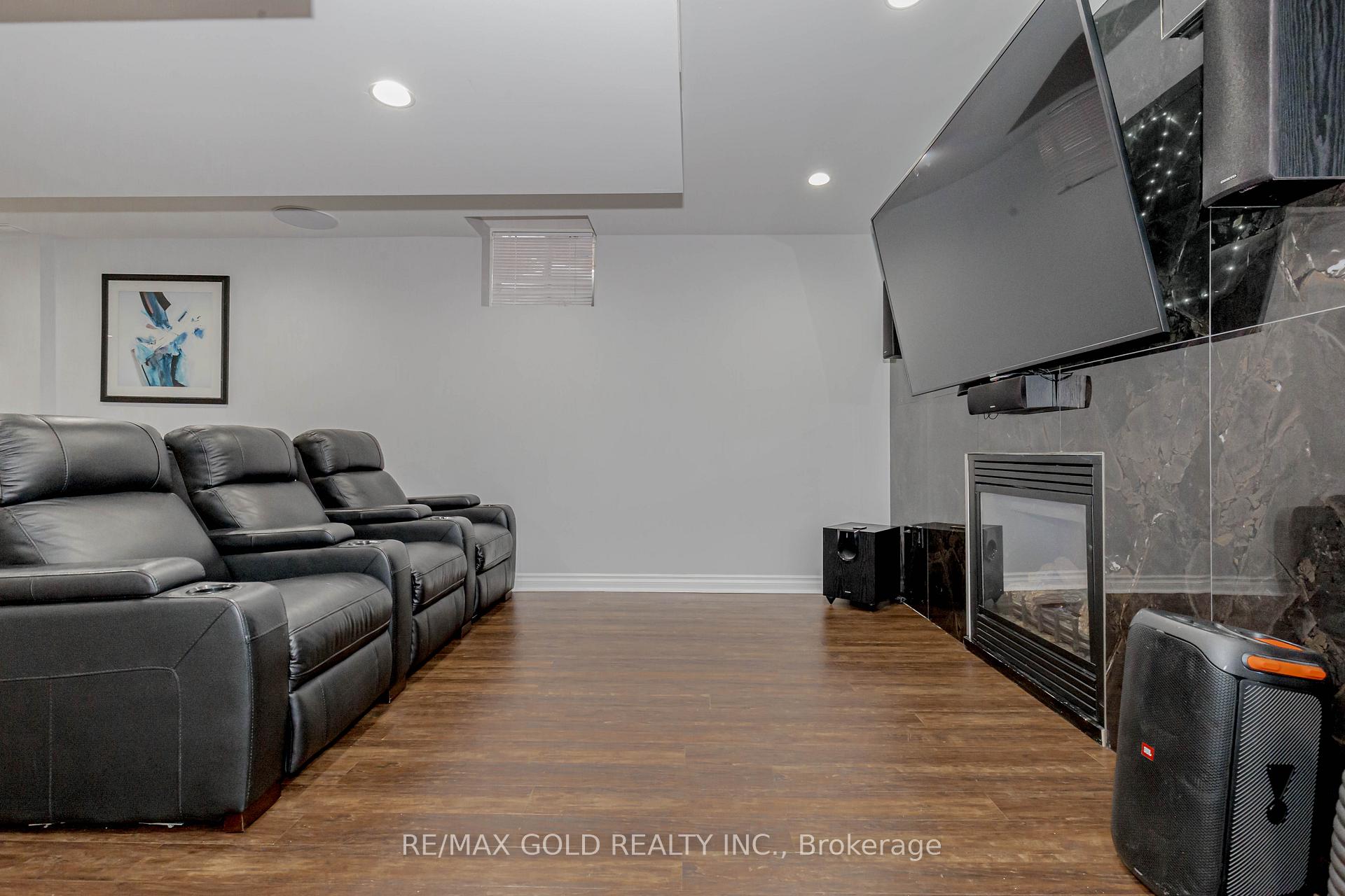 Photo 27 of 81 Moderna Drive, Vaughan, Vellore Village — HOMEH