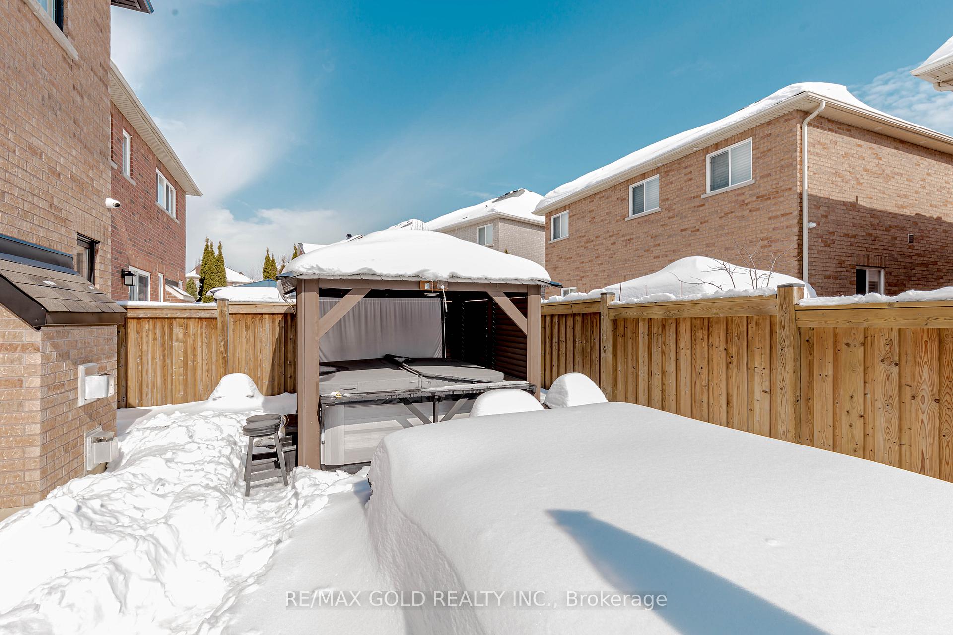 Photo 33 of 81 Moderna Drive, Vaughan, Vellore Village — HOMEH