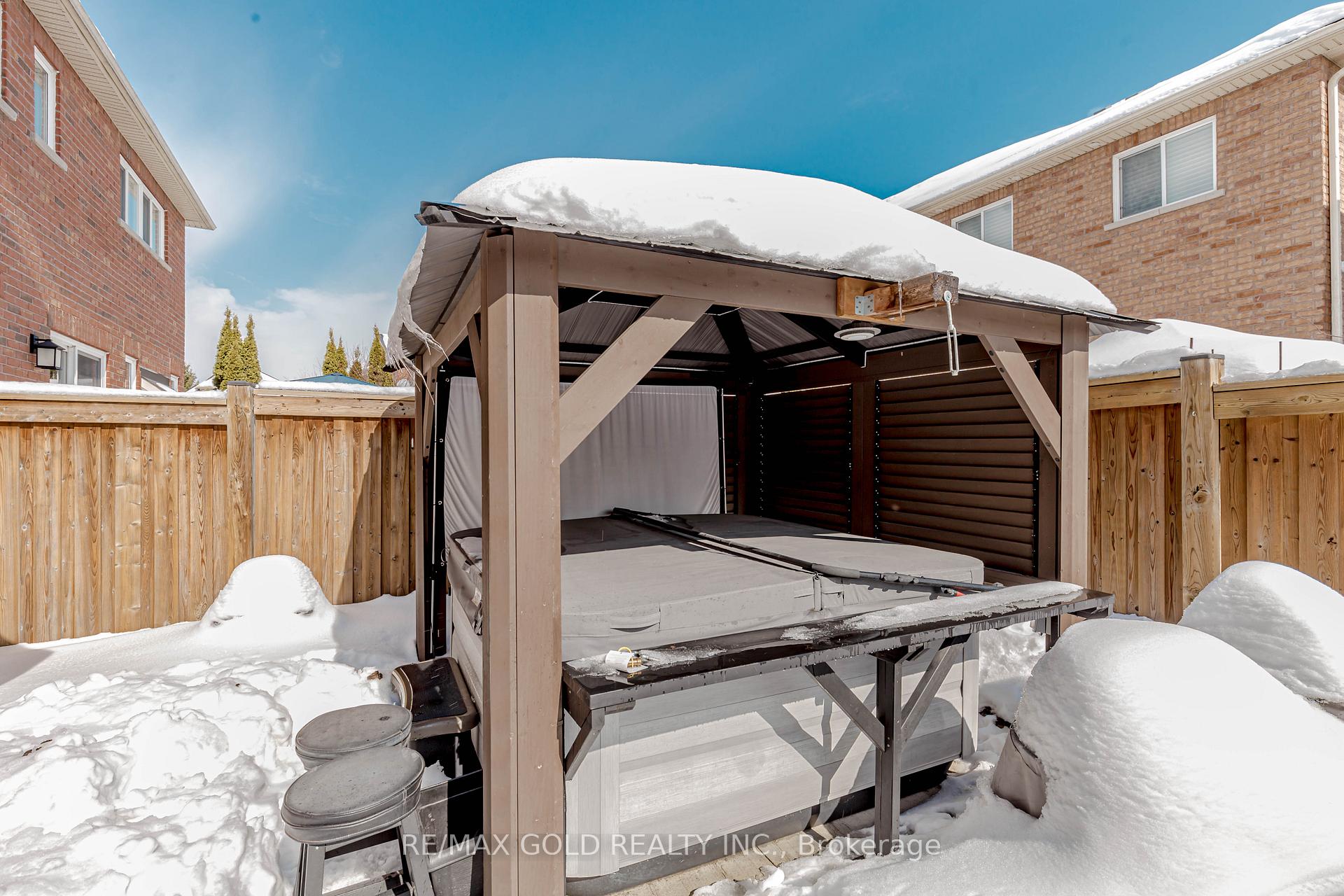 Photo 34 of 81 Moderna Drive, Vaughan, Vellore Village — HOMEH