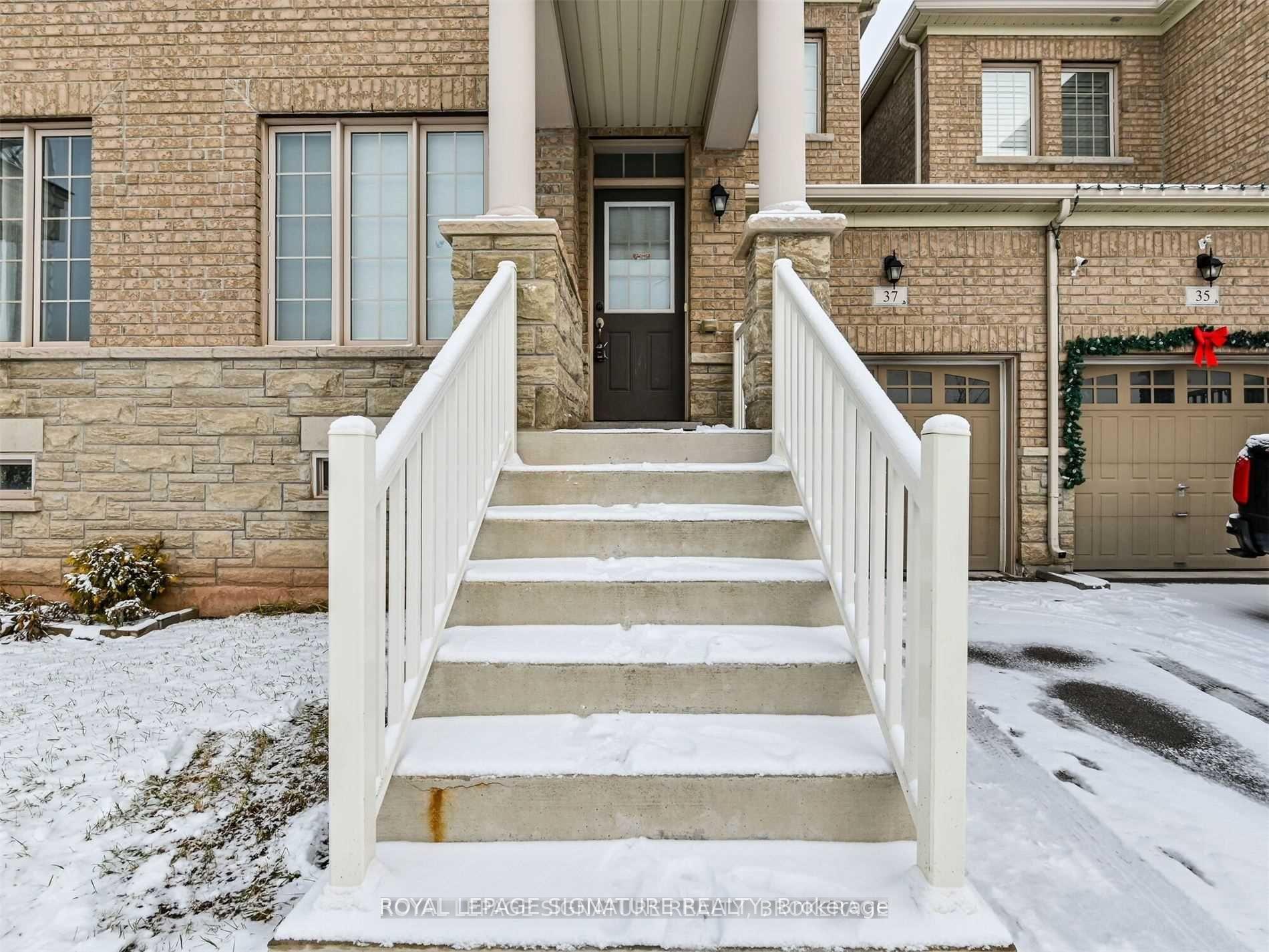 Photo 34 of 37 Chesterwood Crescent, Brampton, Credit Valley — HOMEH