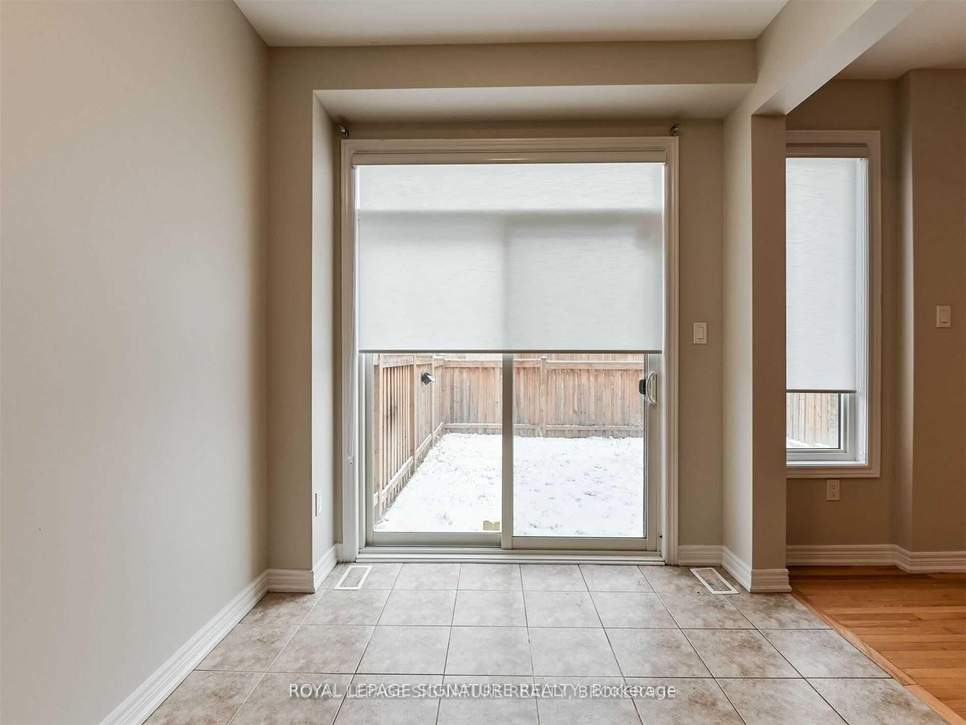 Photo 9 of 37 Chesterwood Crescent, Brampton, Credit Valley — HOMEH