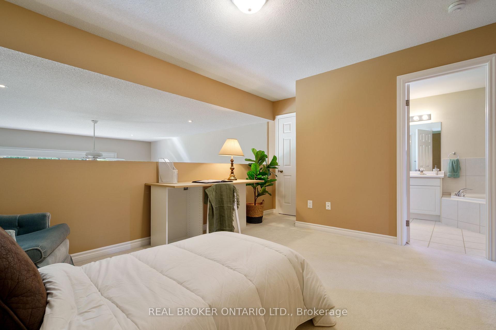 Photo 30 of 182 Valridge Drive, Hamilton, Ancaster — HOMEH