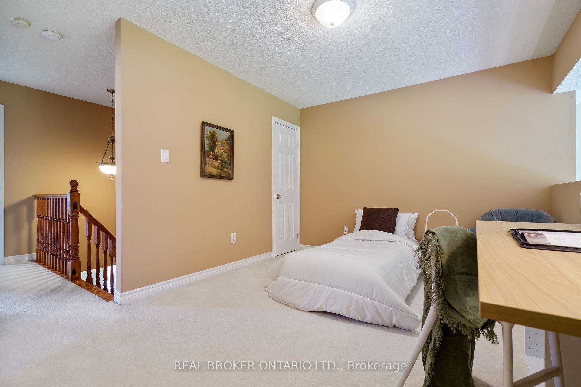Photo 32 of 182 Valridge Drive, Hamilton, Ancaster — HOMEH