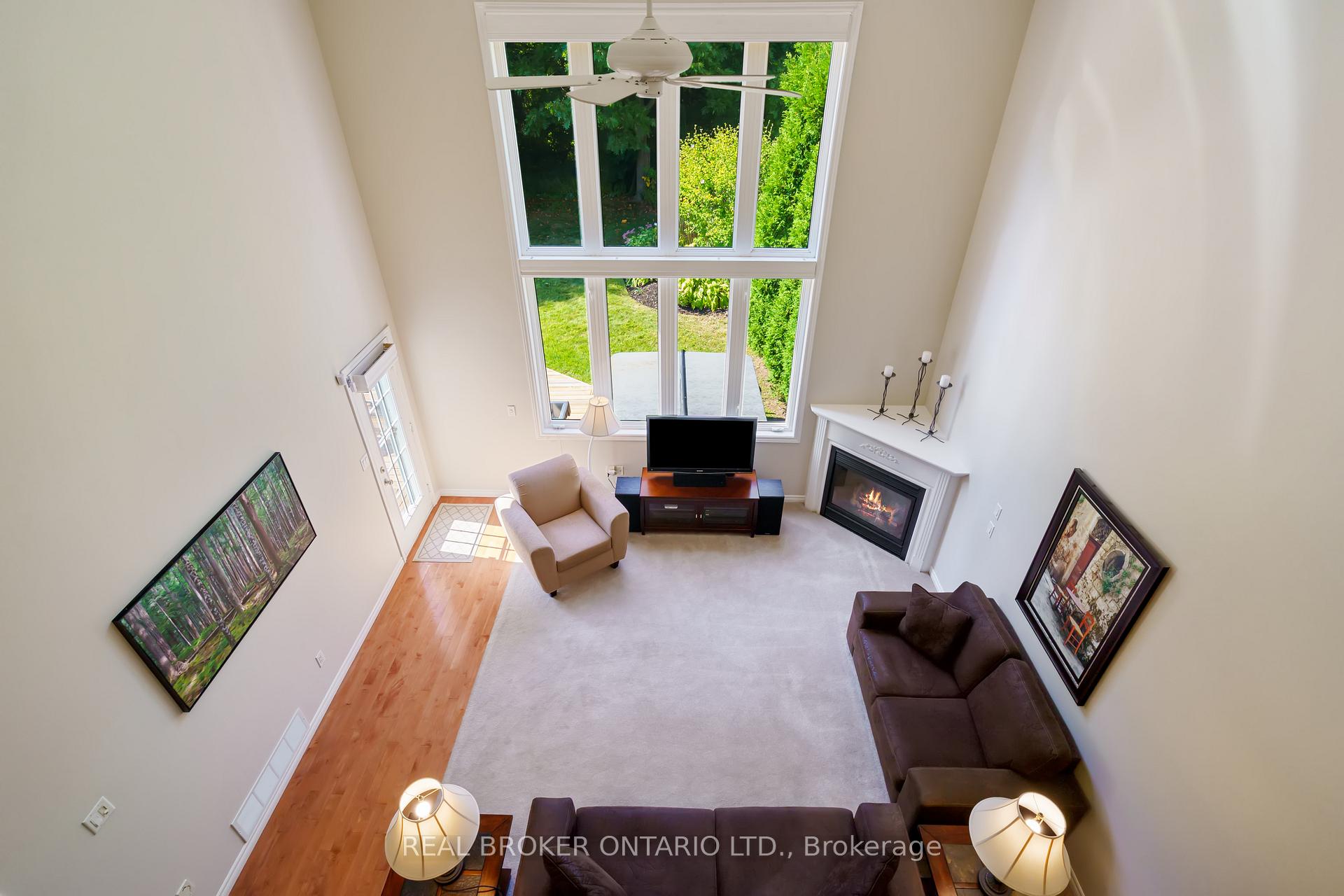 Photo 33 of 182 Valridge Drive, Hamilton, Ancaster — HOMEH