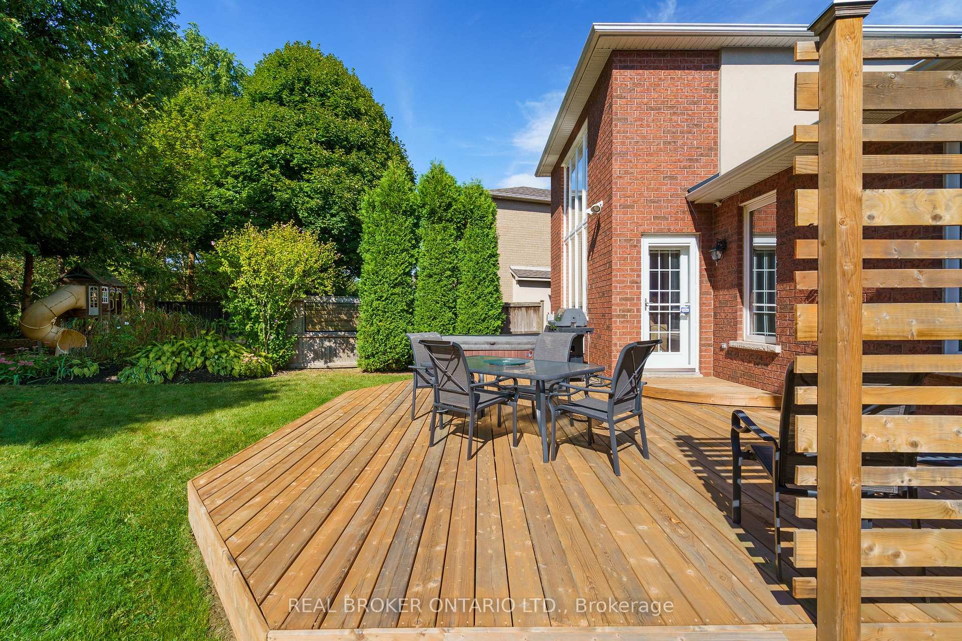Photo 36 of 182 Valridge Drive, Hamilton, Ancaster — HOMEH