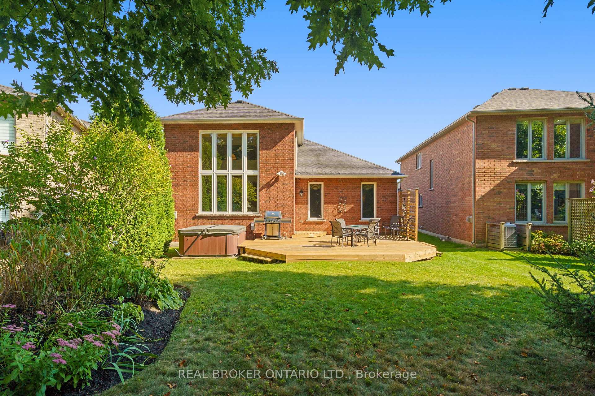 Photo 39 of 182 Valridge Drive, Hamilton, Ancaster — HOMEH