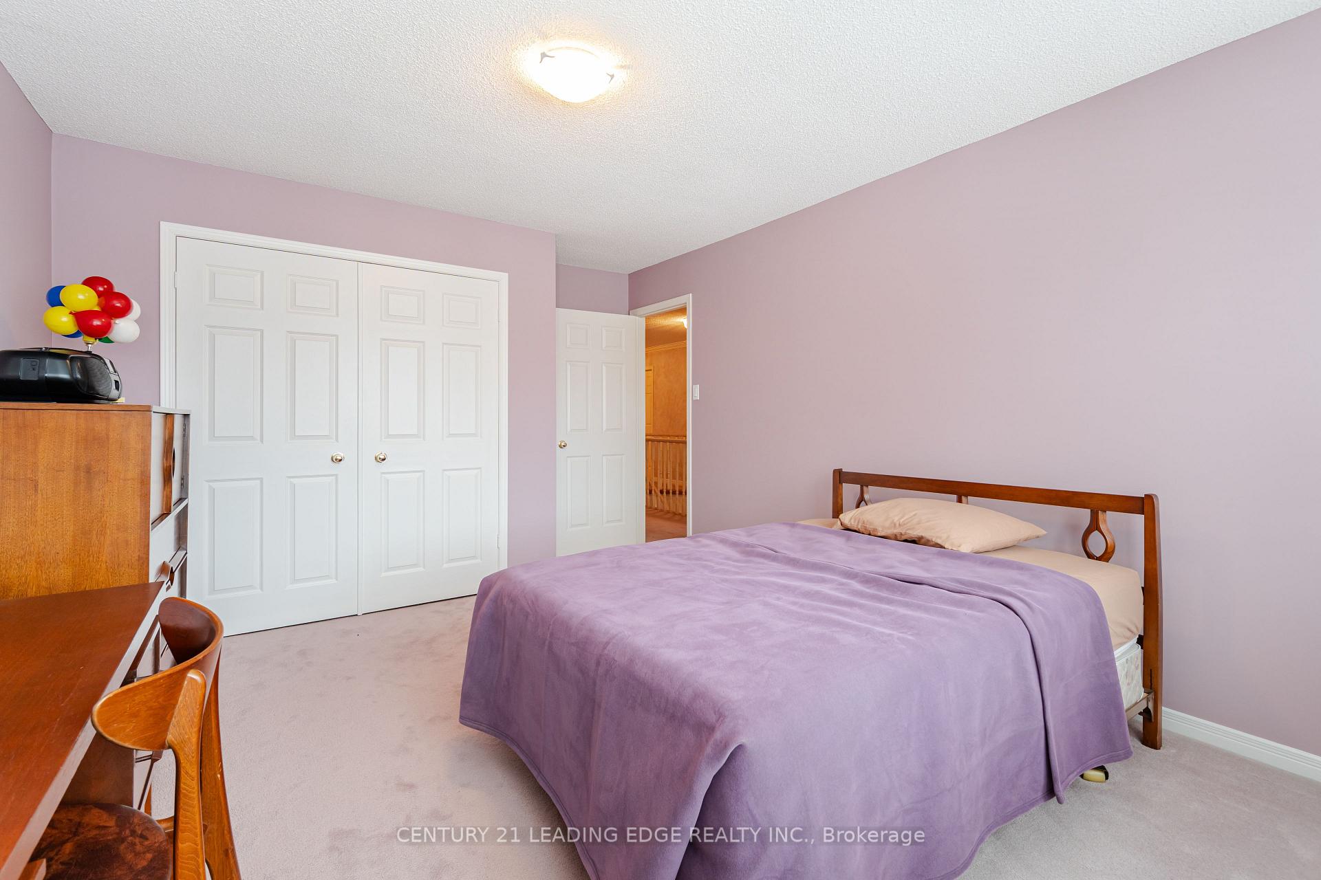 Photo 50 of 14 Edgecroft Trail, Vaughan, Brownridge — HOMEH