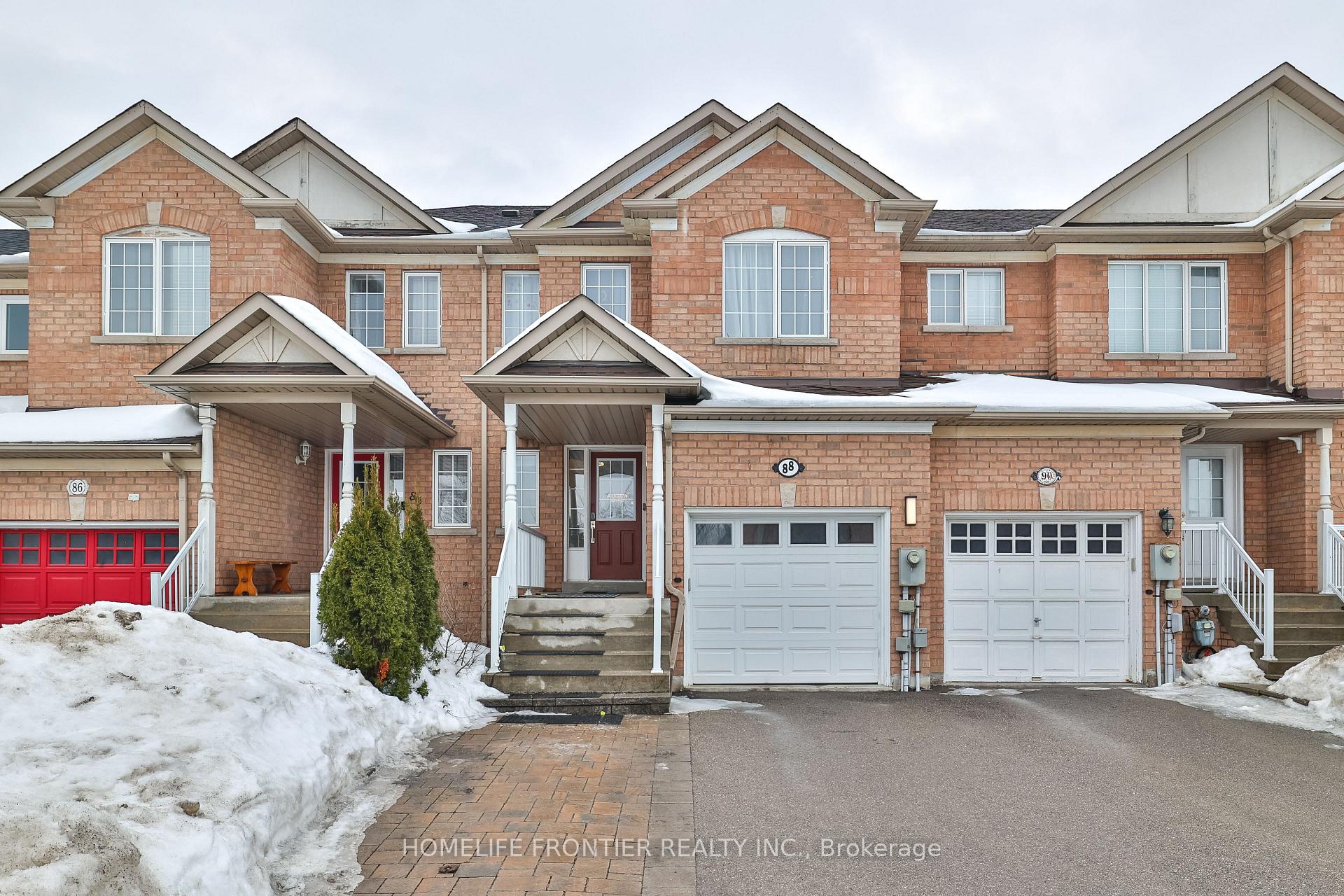 Photo 1 of 88 Penderwick Crescent, Vaughan, Vellore Village — HOMEH
