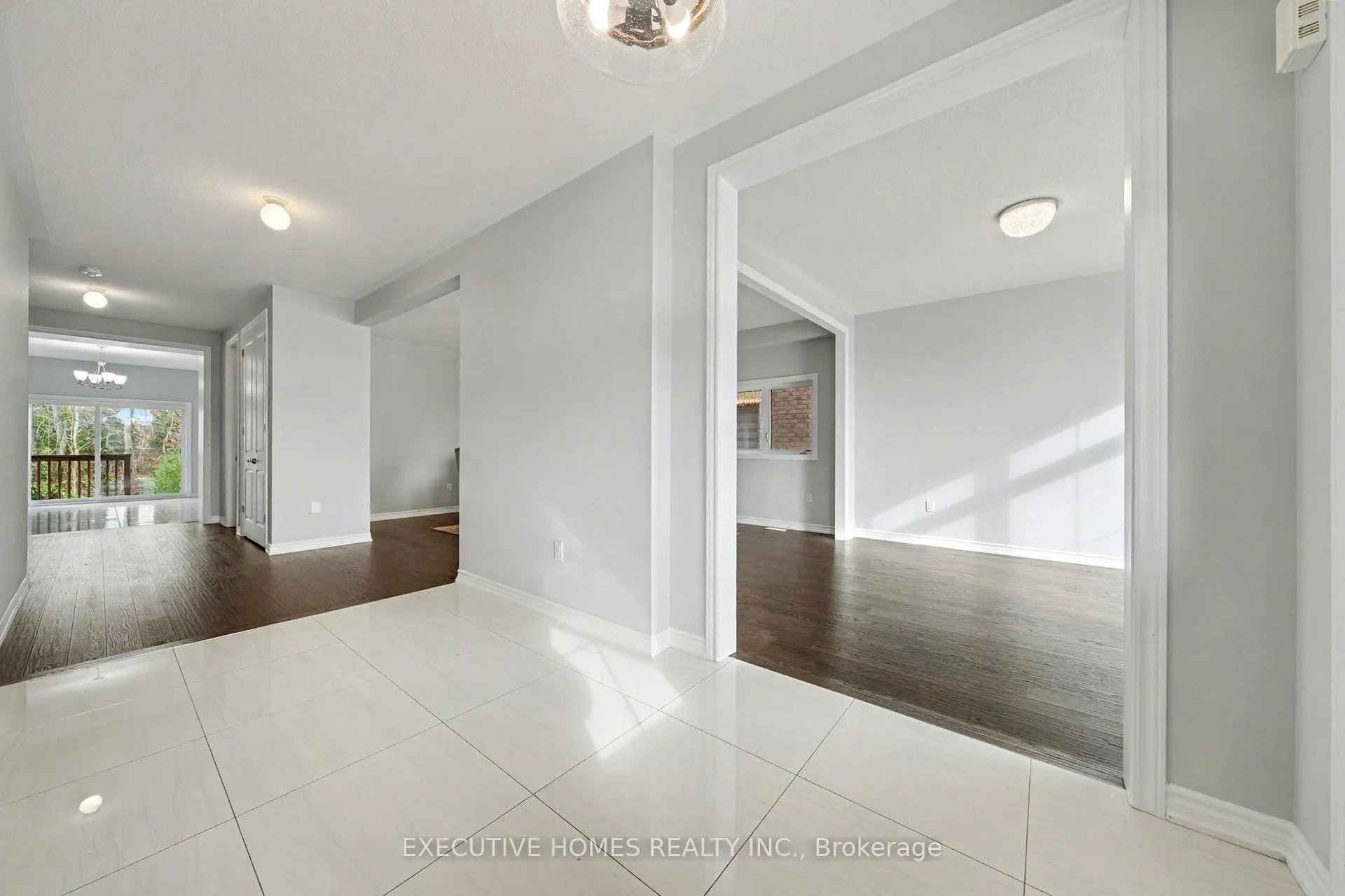 Photo 6 of 1753 Emberton Way, Innisfil, Rural Innisfil — HOMEH