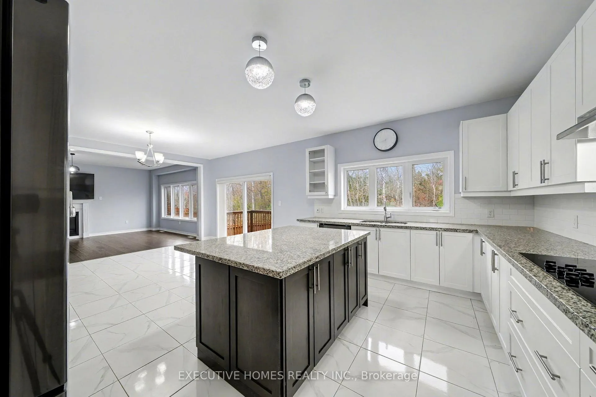 Photo 14 of 1753 Emberton Way, Innisfil, Rural Innisfil — HOMEH