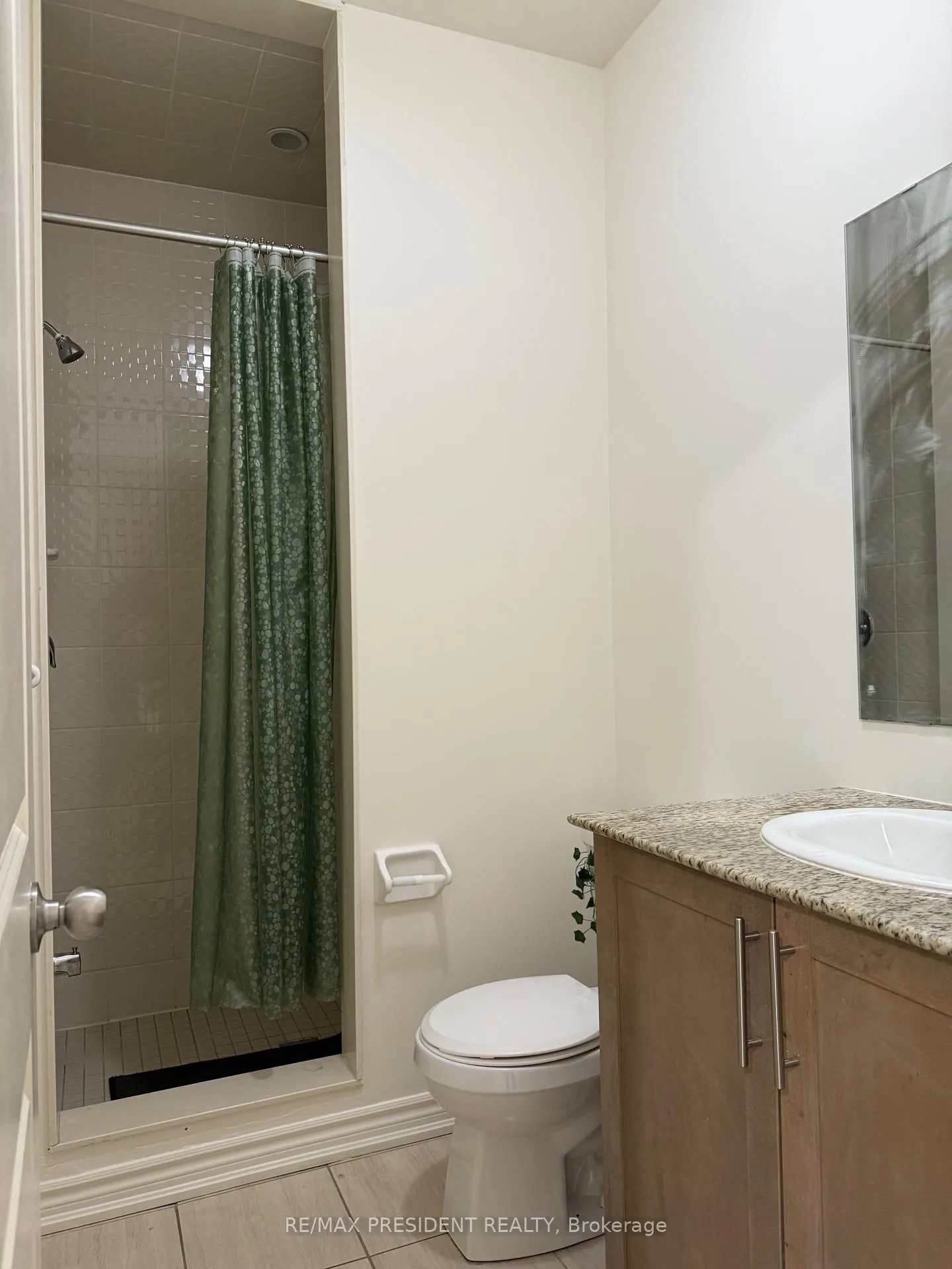 Photo 20 of 27 Arrowview Drive, Brampton, Northwest Brampton — HOMEH