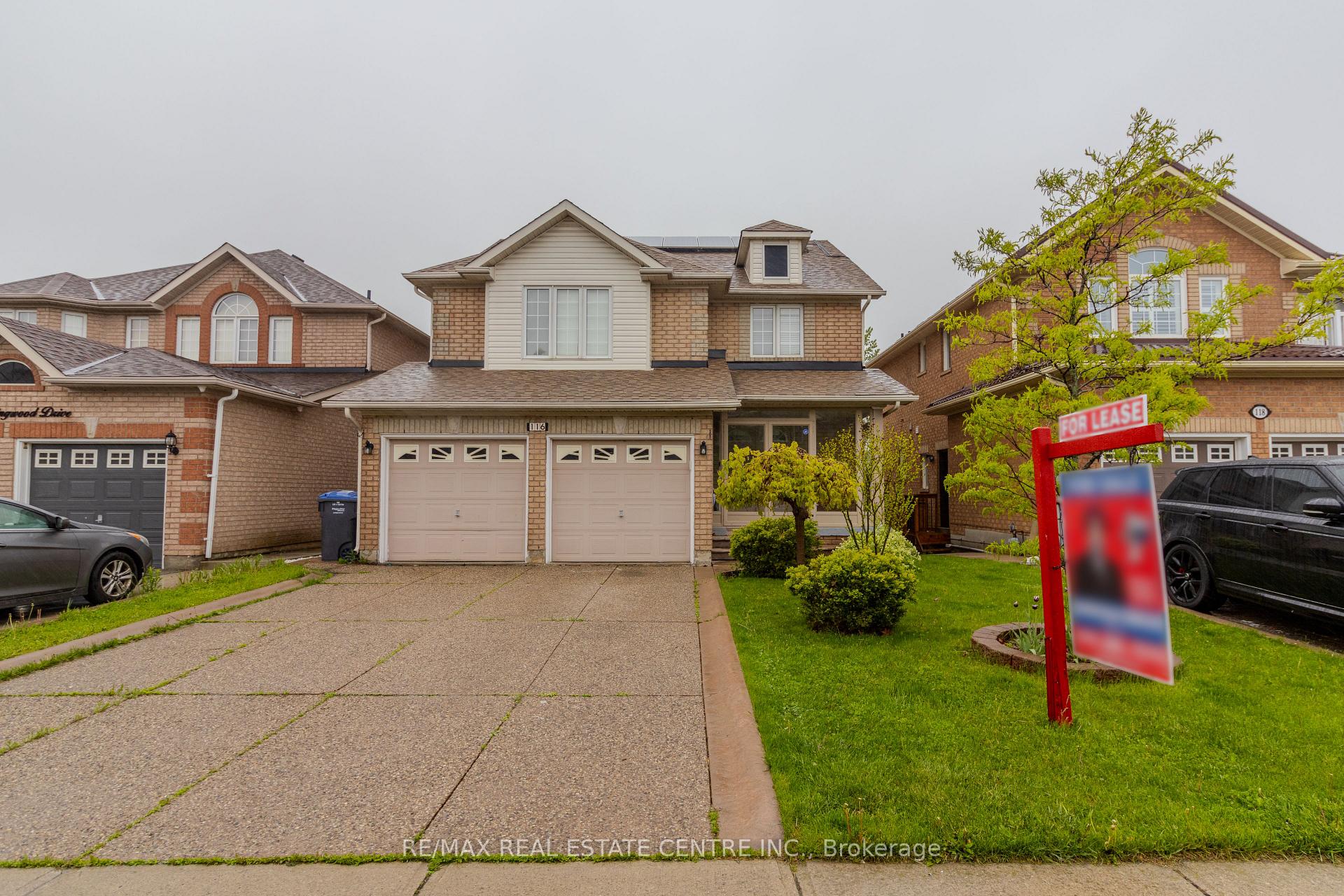 Front of 116 Rollingwood Bsmt Drive