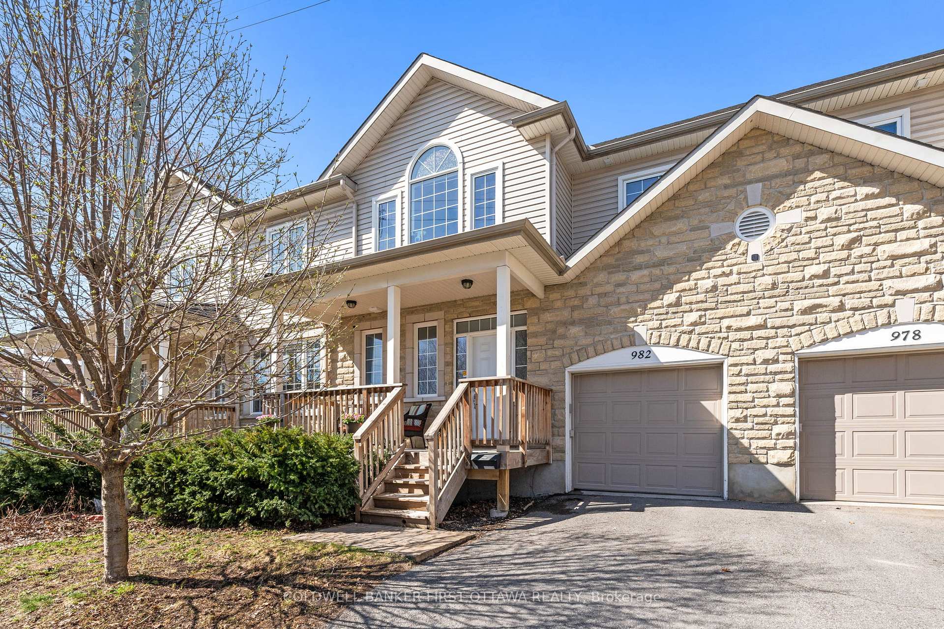 Photo 1 of 982 Hooper Street, Ottawa, Carlington — HOMEH