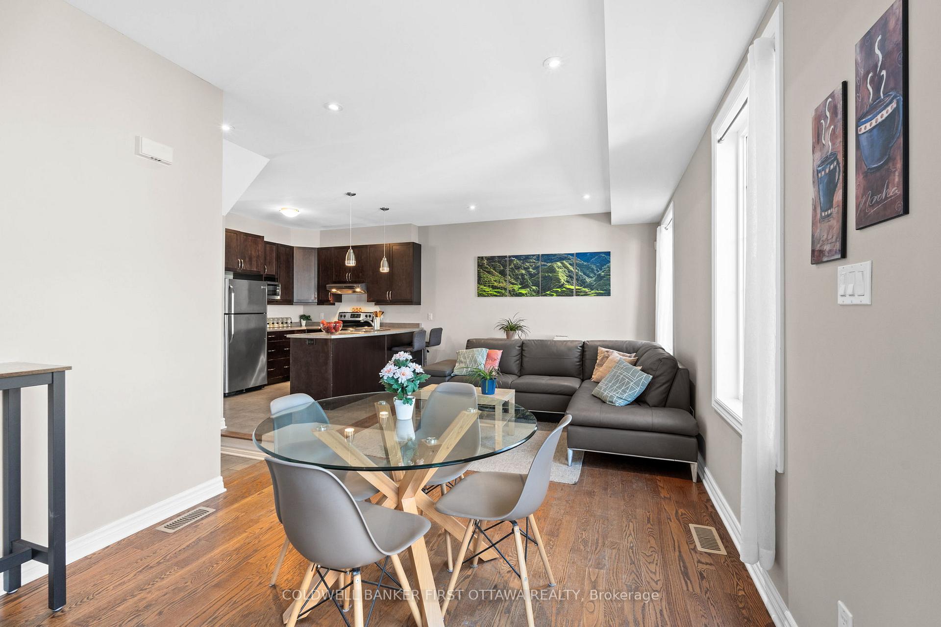 Photo 14 of 982 Hooper Street, Ottawa, Carlington — HOMEH