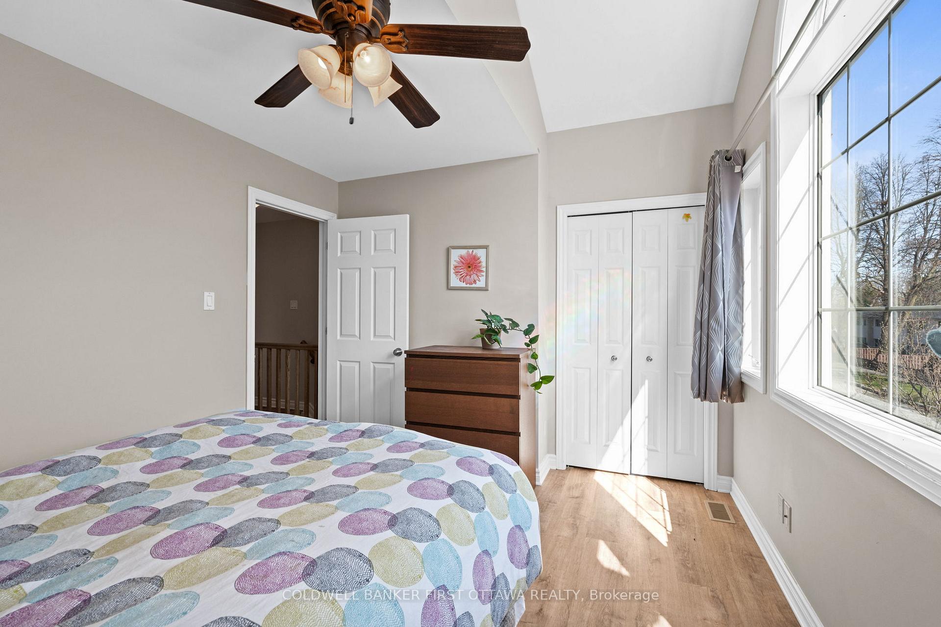 Photo 24 of 982 Hooper Street, Ottawa, Carlington — HOMEH