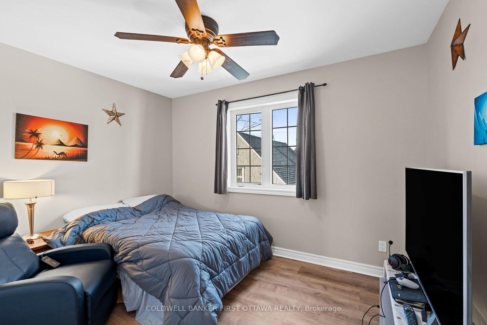 Photo 26 of 982 Hooper Street, Ottawa, Carlington — HOMEH