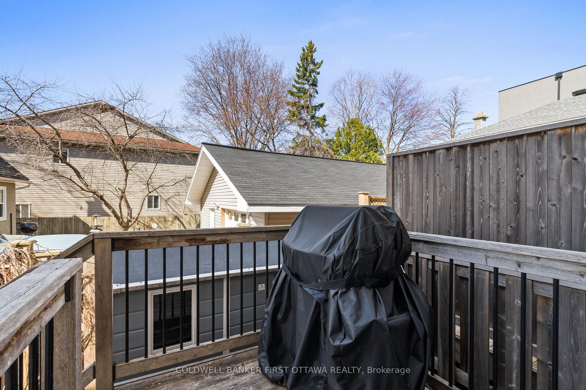 Photo 33 of 982 Hooper Street, Ottawa, Carlington — HOMEH
