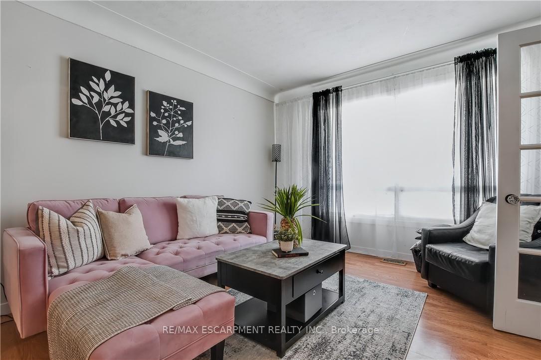 Photo 8 of 51 East 22nd Street, Hamilton, Eastmount — HOMEH
