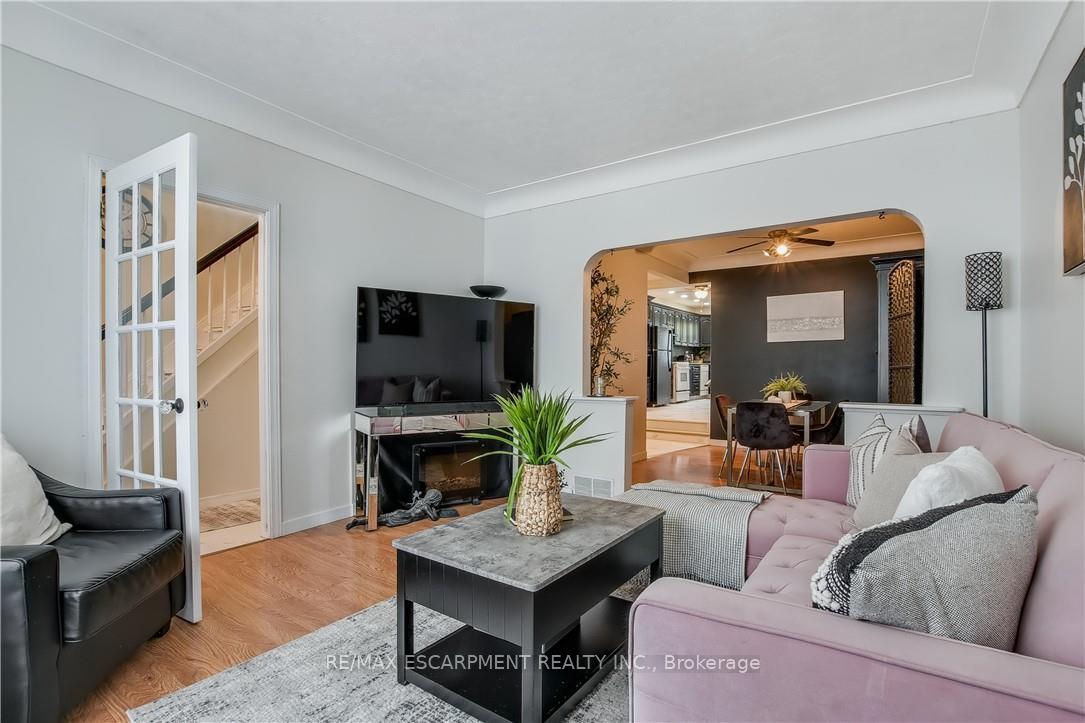Photo 10 of 51 East 22nd Street, Hamilton, Eastmount — HOMEH
