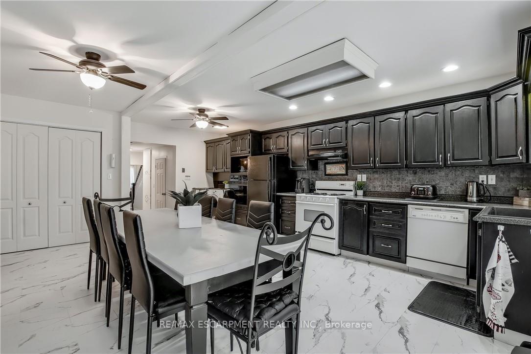 Photo 18 of 51 East 22nd Street, Hamilton, Eastmount — HOMEH