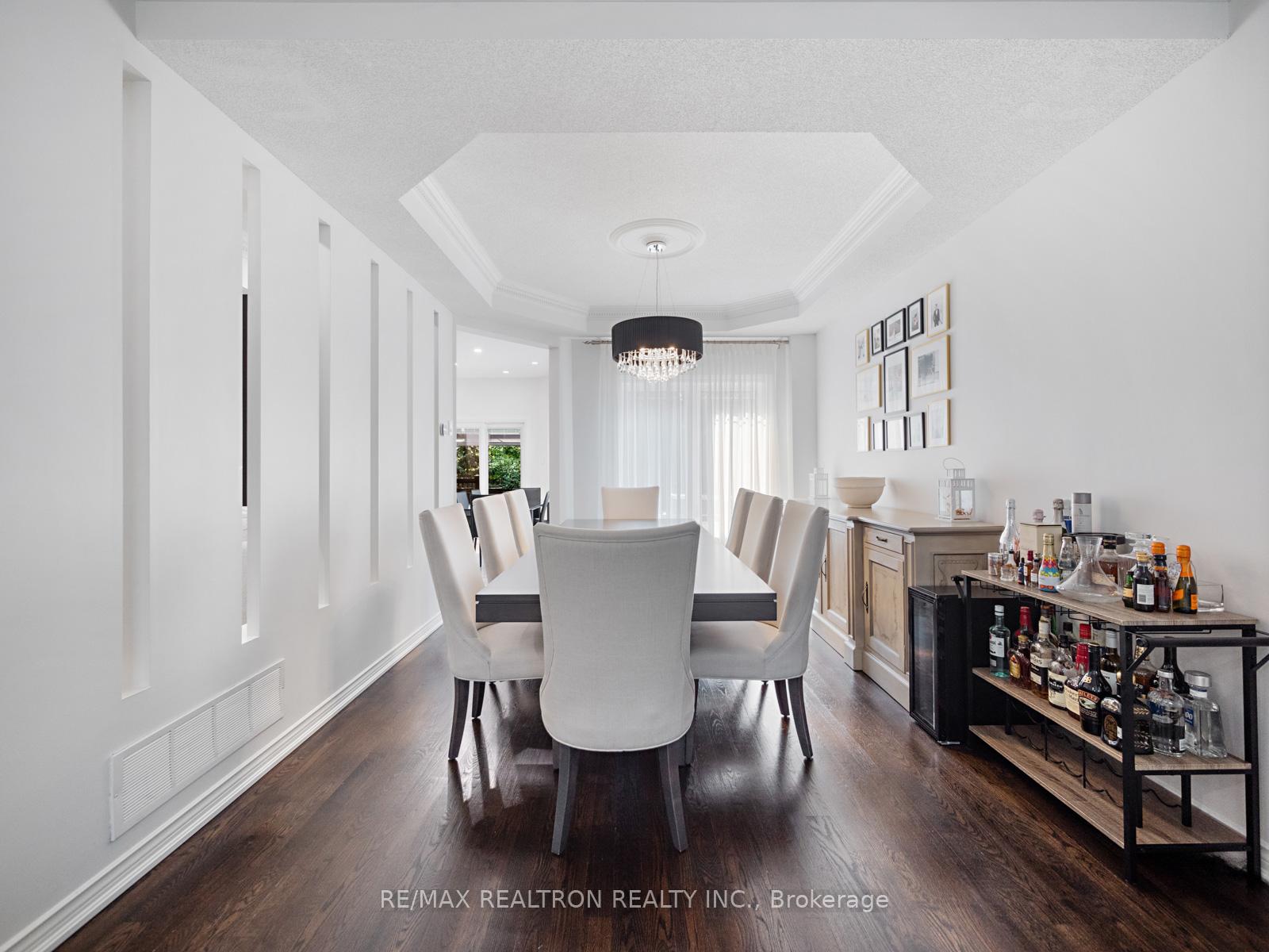 Photo 11 of 132 Oakhurst Drive, Vaughan, Beverley Glen — HOMEH