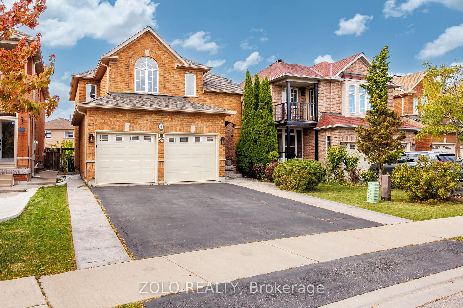 Photo 2 of 49 Sandyshores Drive, Brampton, Sandringham-Wellington — HOMEH