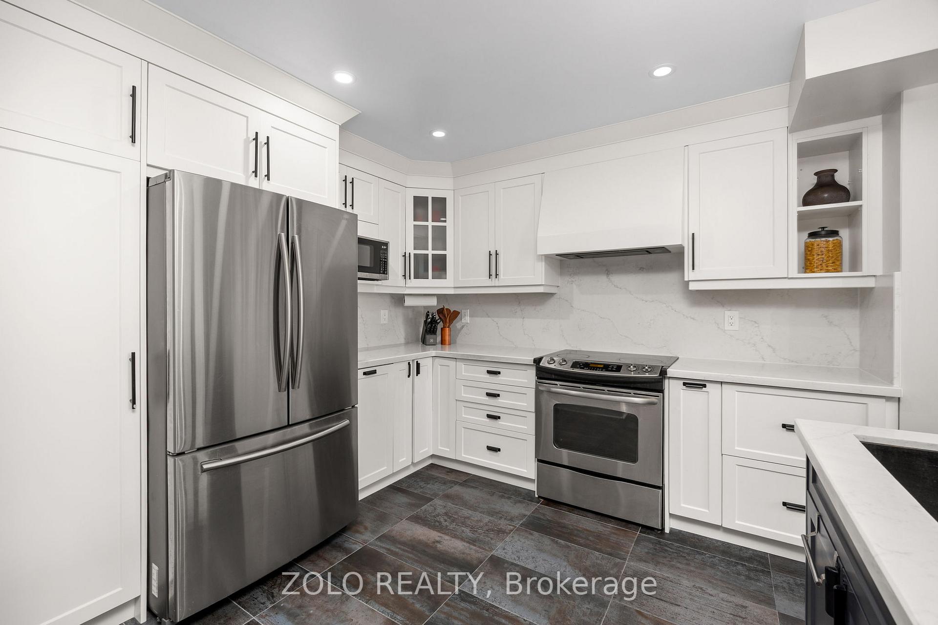 Photo 19 of 49 Sandyshores Drive, Brampton, Sandringham-Wellington — HOMEH