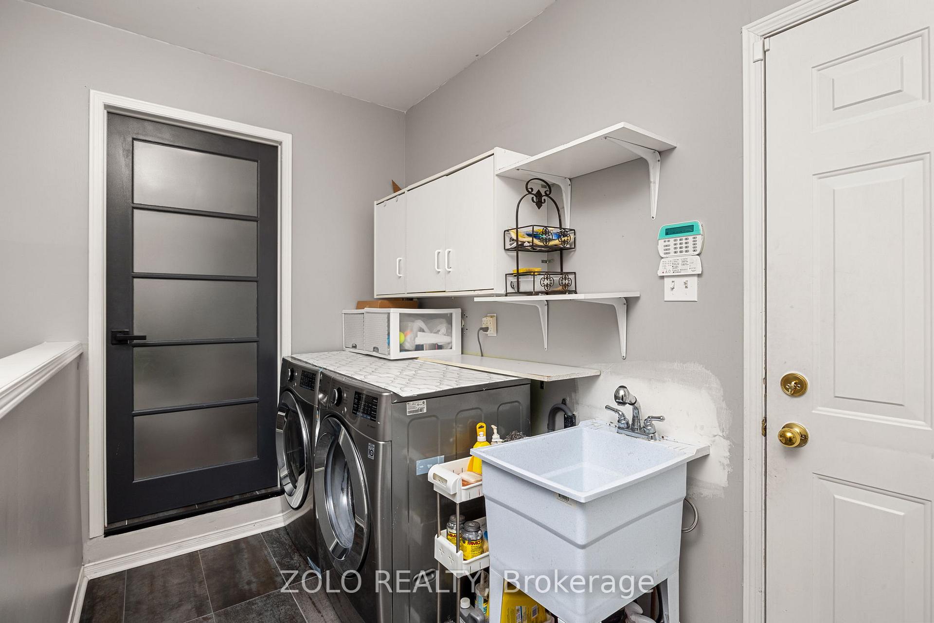 Photo 23 of 49 Sandyshores Drive, Brampton, Sandringham-Wellington — HOMEH