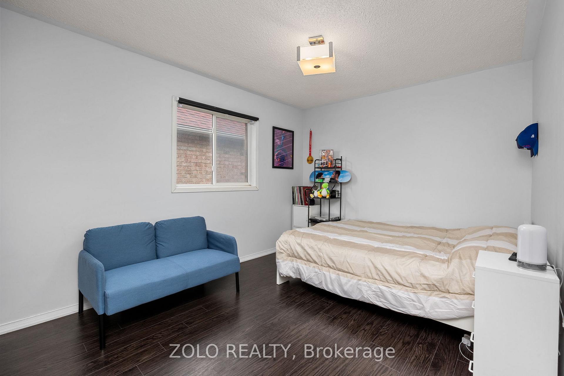 Photo 31 of 49 Sandyshores Drive, Brampton, Sandringham-Wellington — HOMEH