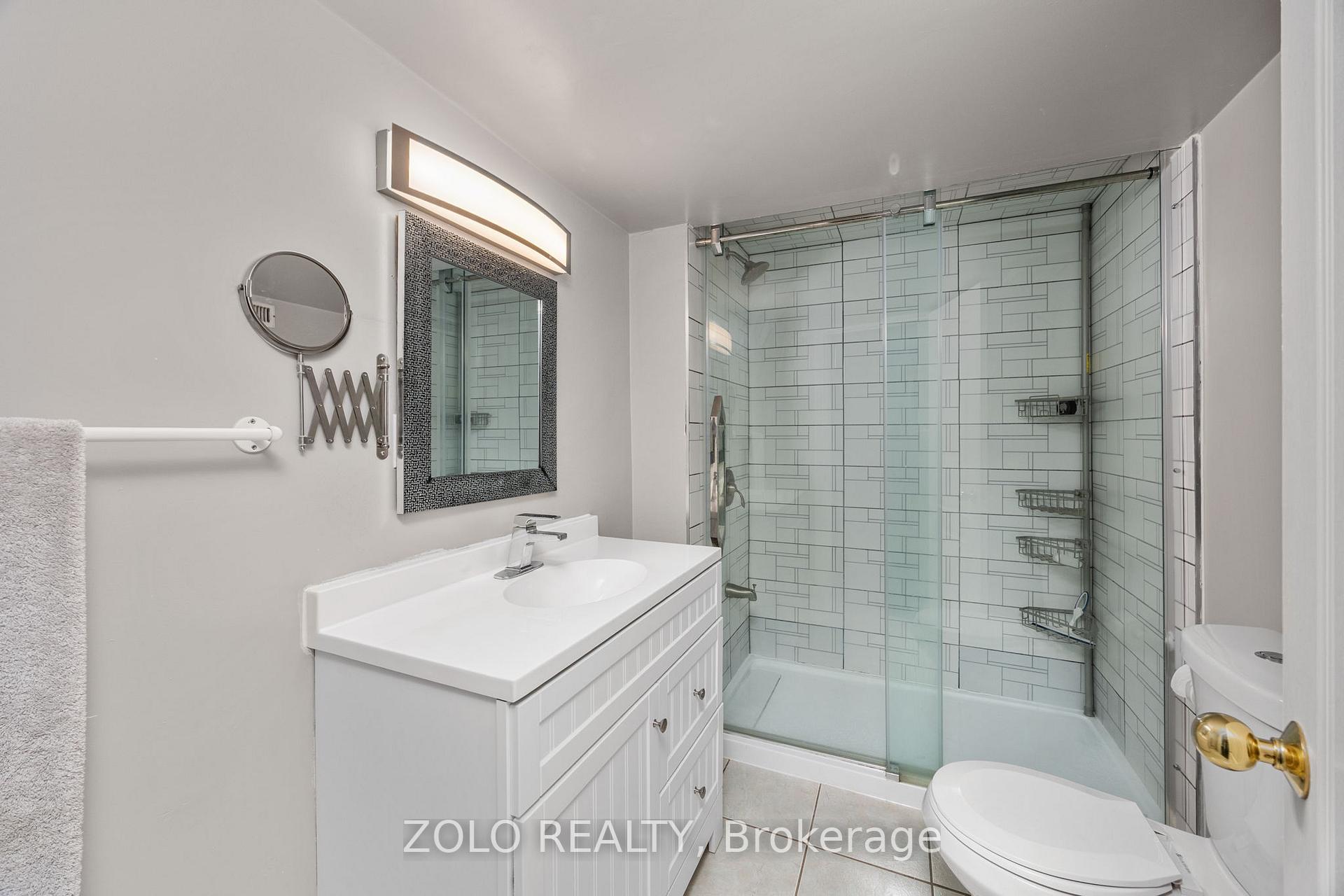 Photo 41 of 49 Sandyshores Drive, Brampton, Sandringham-Wellington — HOMEH