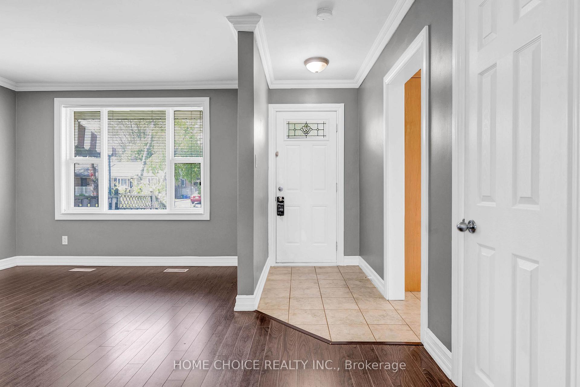 Photo 30 of 11 Thorncroft Crescent, Ajax, South East — HOMEH