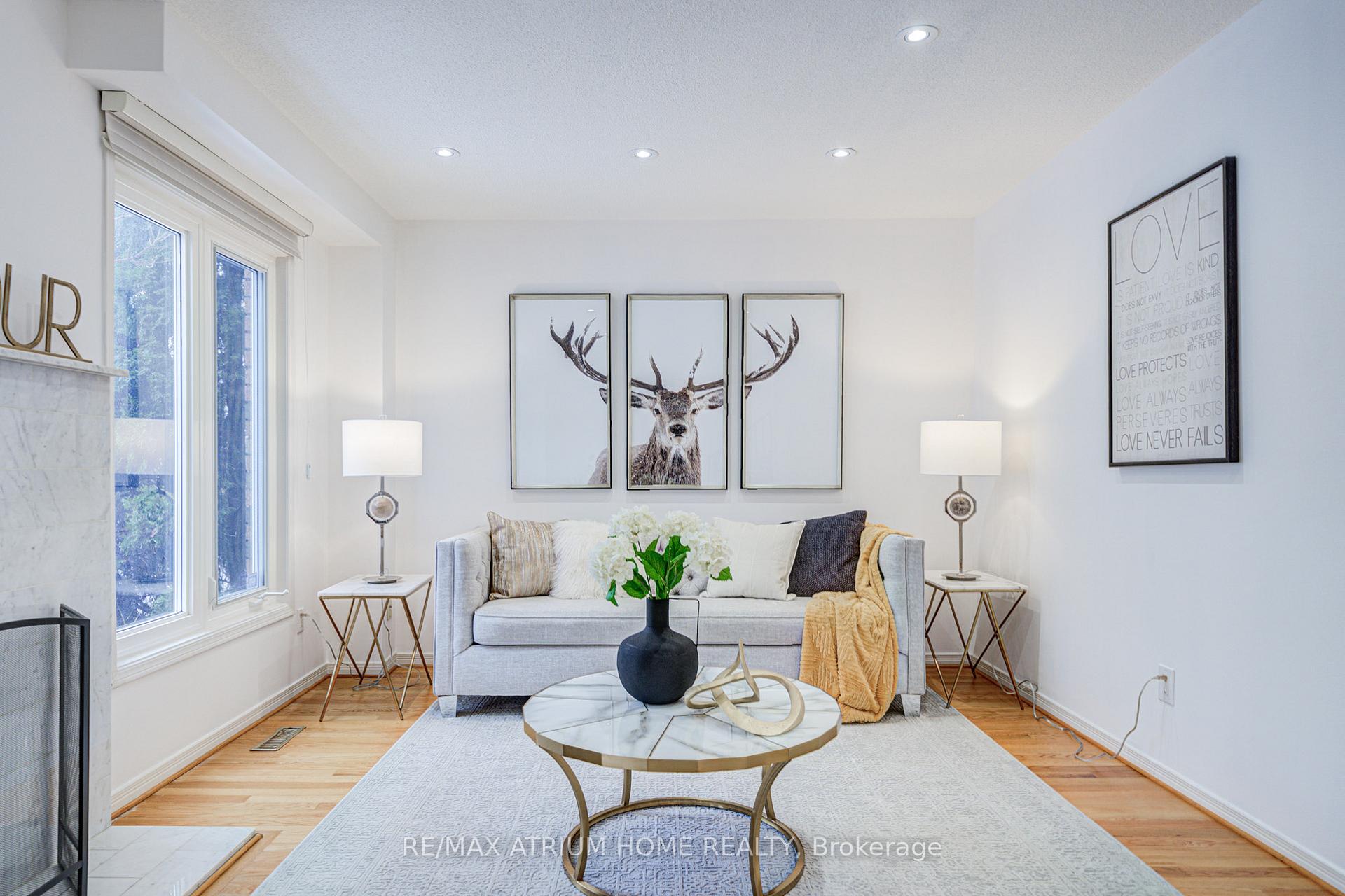 Photo 5 of 41 Kimbergate Way, Vaughan, Brownridge — HOMEH