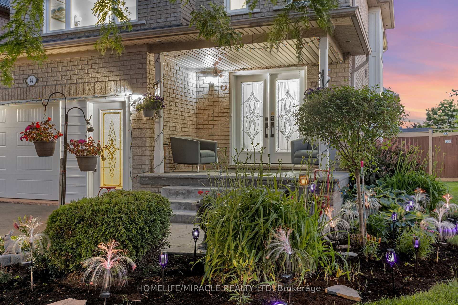 Photo 6 of 44 Newark Way, Brampton, Fletcher's Meadow — HOMEH
