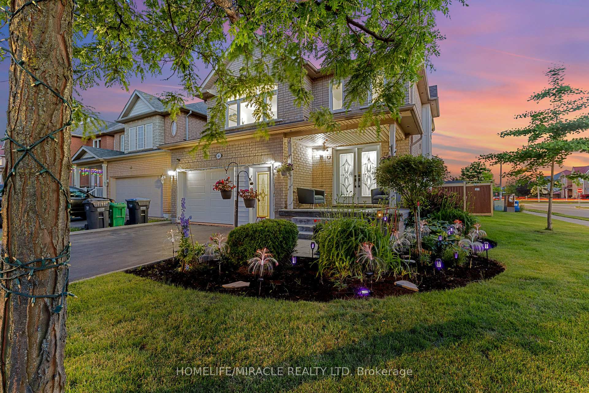Photo 7 of 44 Newark Way, Brampton, Fletcher's Meadow — HOMEH