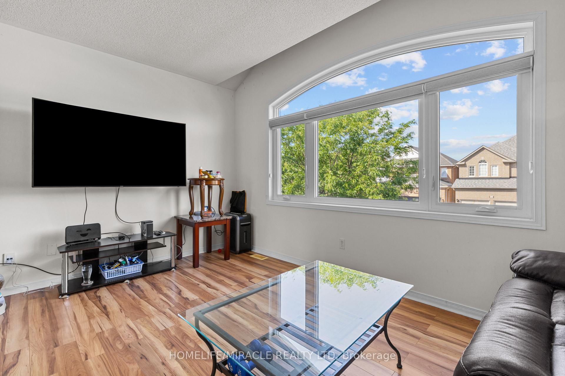 Photo 29 of 44 Newark Way, Brampton, Fletcher's Meadow — HOMEH