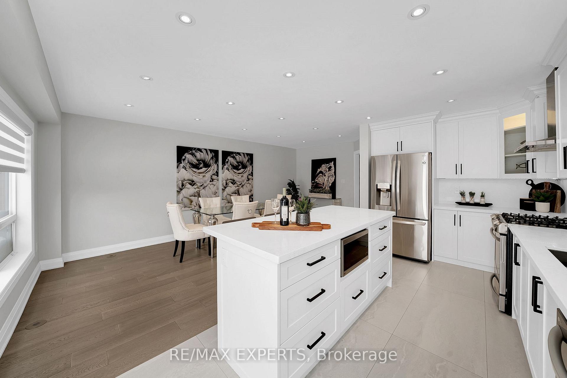 Photo 11 of 66 Lodgeway Drive, Vaughan, Rural Vaughan — HOMEH