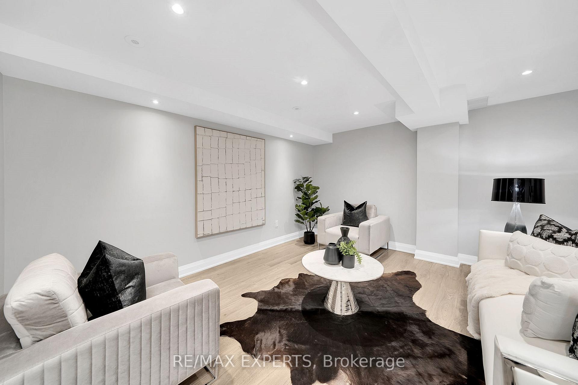 Photo 18 of 66 Lodgeway Drive, Vaughan, Rural Vaughan — HOMEH