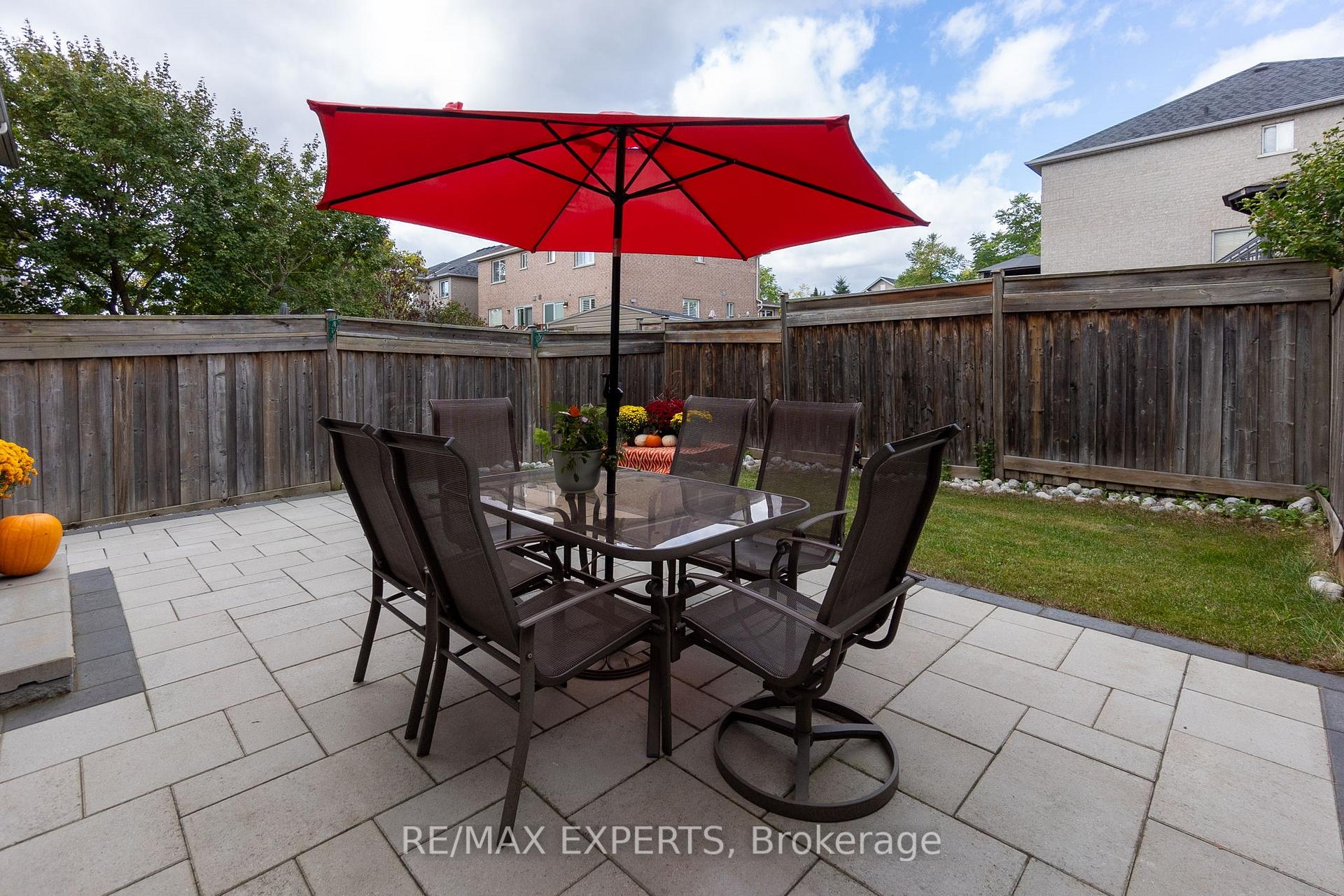 Photo 25 of 66 Lodgeway Drive, Vaughan, Rural Vaughan — HOMEH