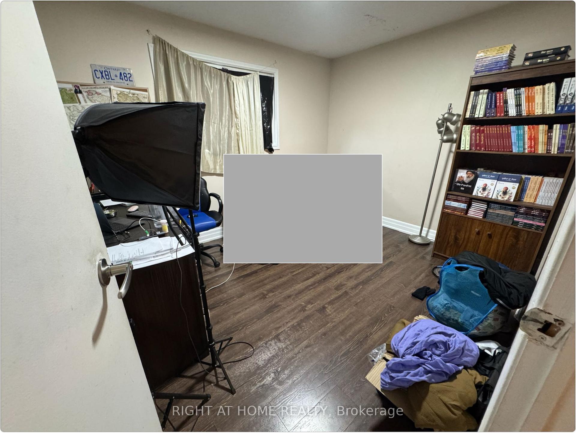 Photo 2 of Unit Upper, 8 Pluto Drive, Brampton, Madoc — HOMEH