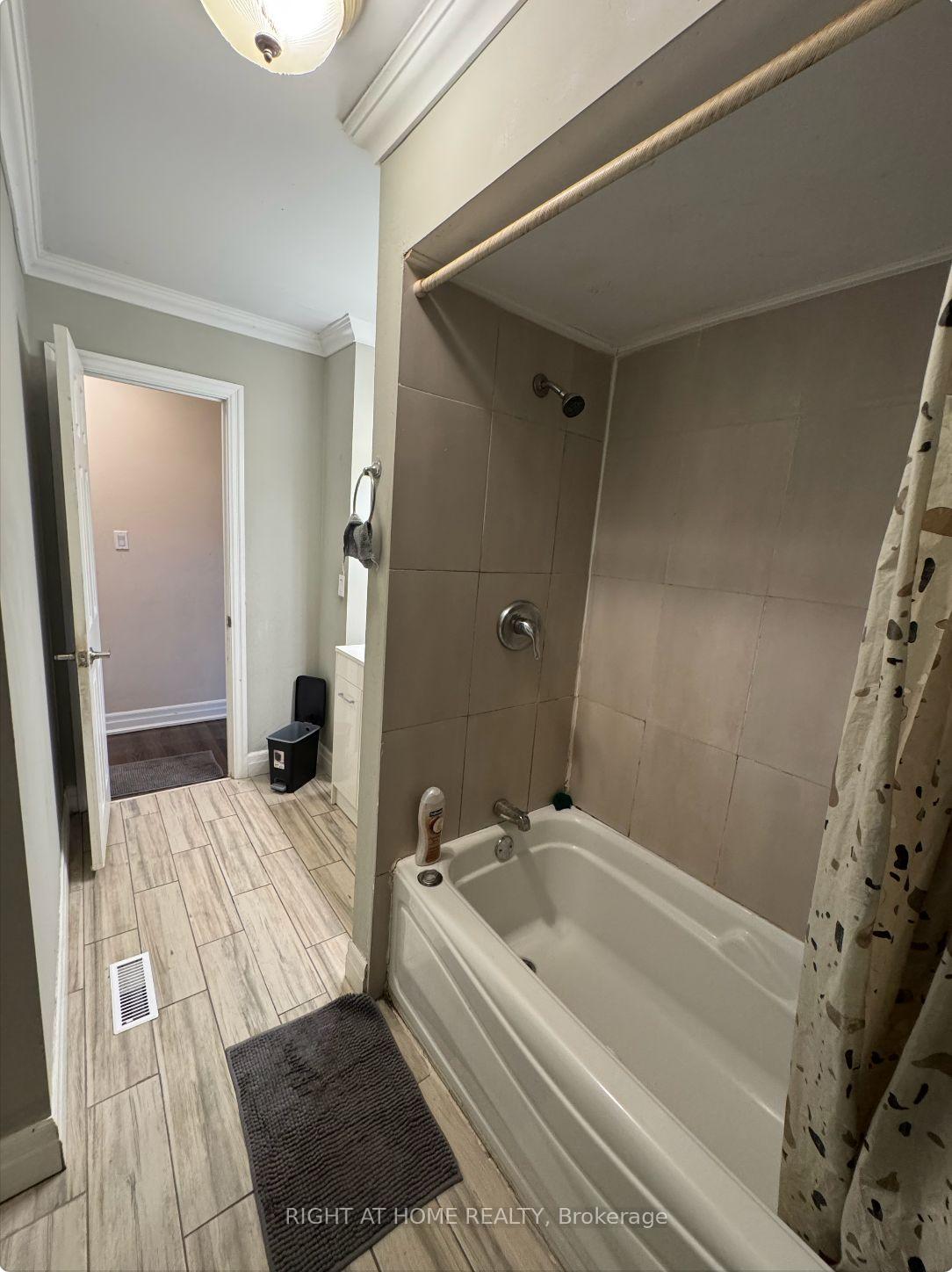 Photo 11 of Unit Upper, 8 Pluto Drive, Brampton, Madoc — HOMEH