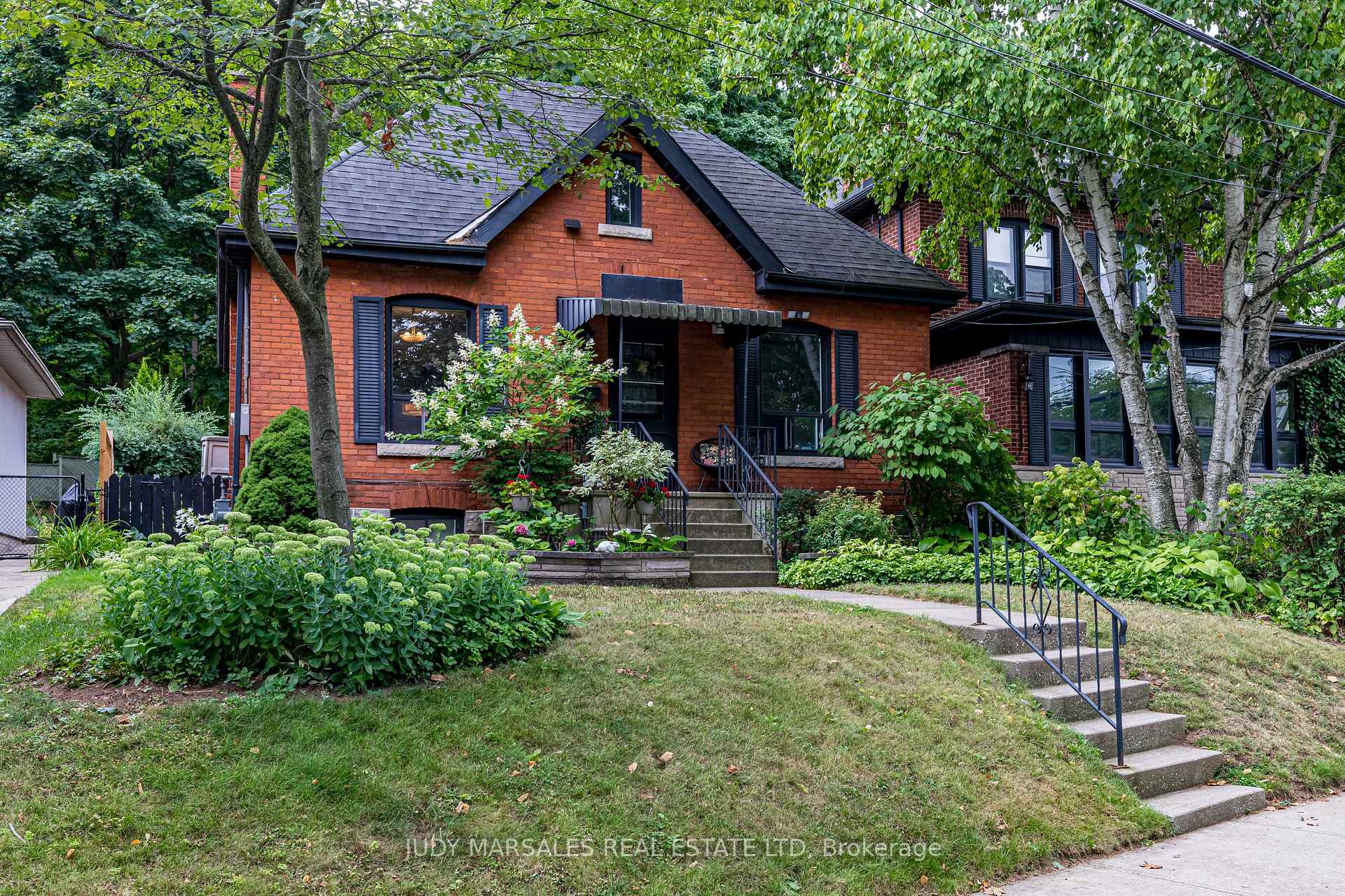 Photo 1 of 245 Hillcrest Avenue, Hamilton, Kirkendall — HOMEH