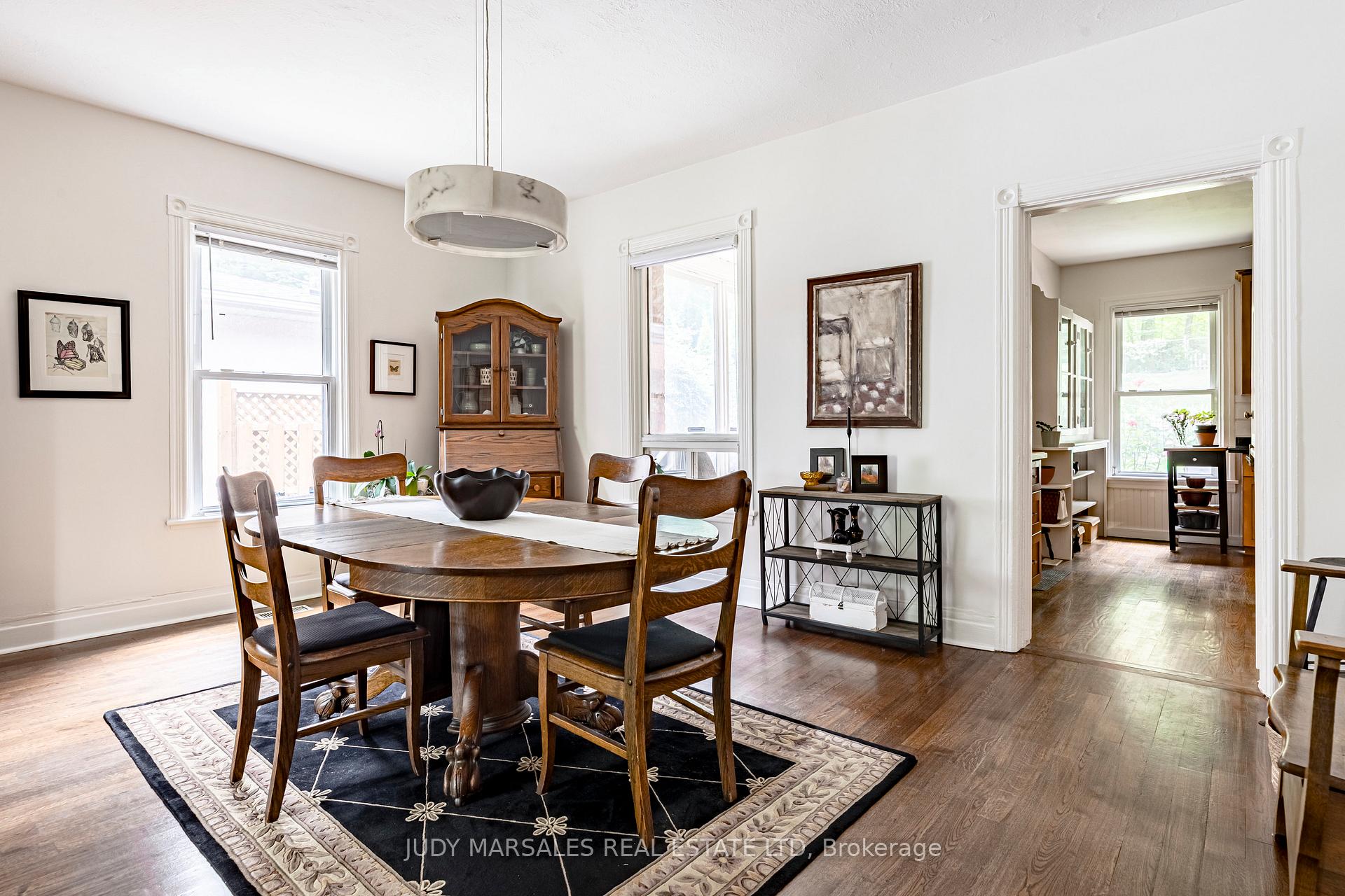Photo 10 of 245 Hillcrest Avenue, Hamilton, Kirkendall — HOMEH